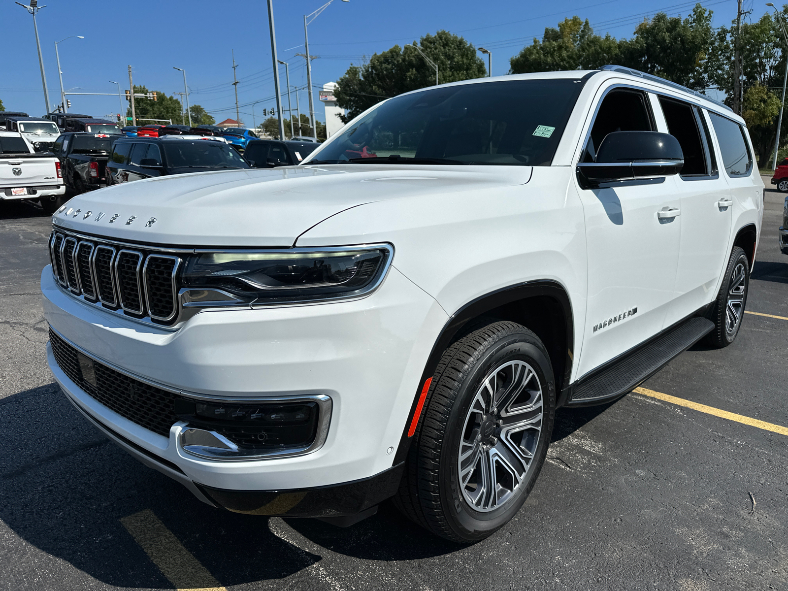 2024 Jeep Wagoneer L Series II 2