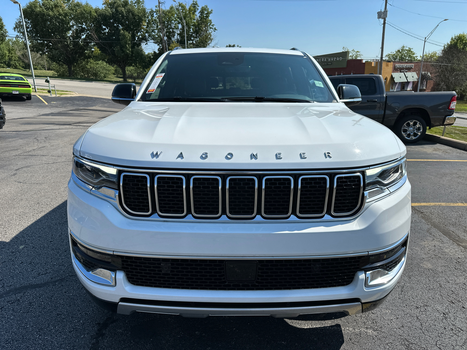 2024 Jeep Wagoneer L Series II 3