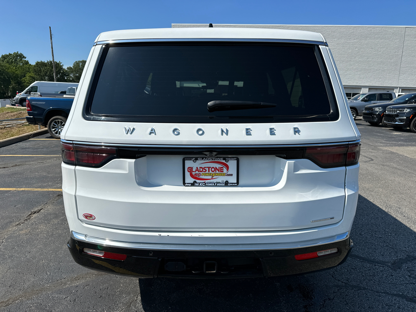 2024 Jeep Wagoneer L Series II 7