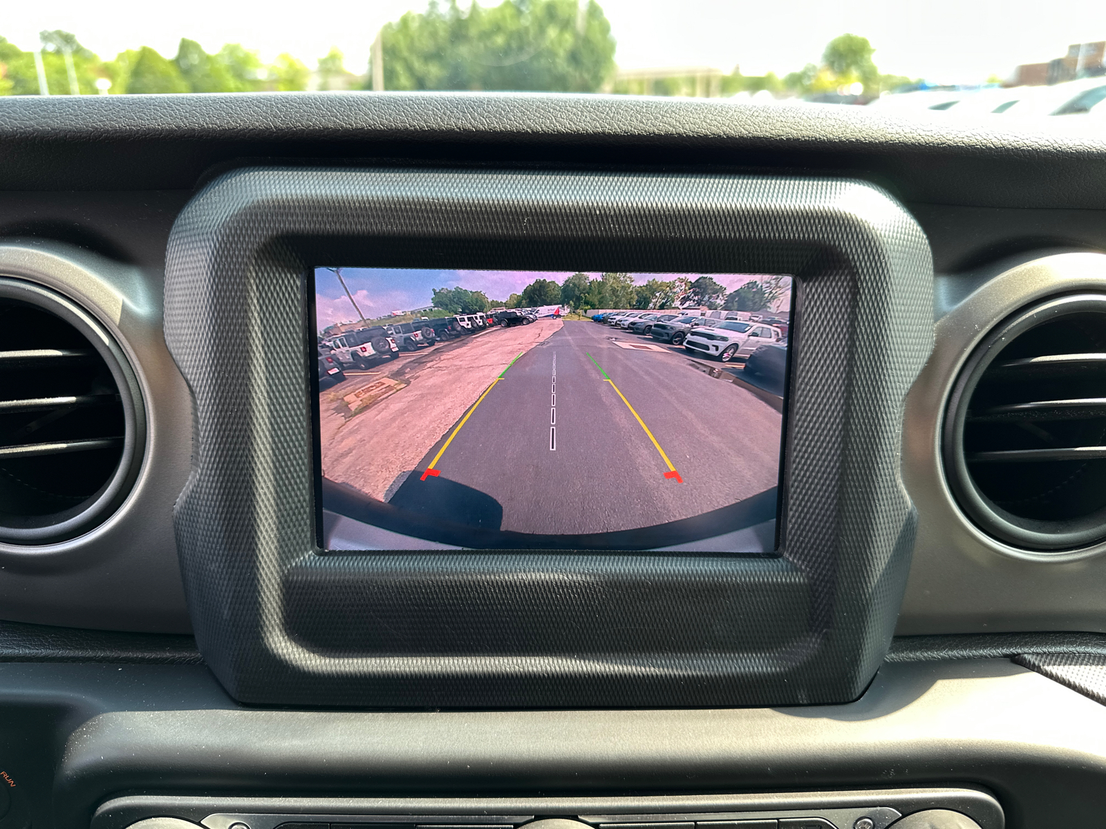 2019 Jeep Wrangler Unlimited Sport S 30