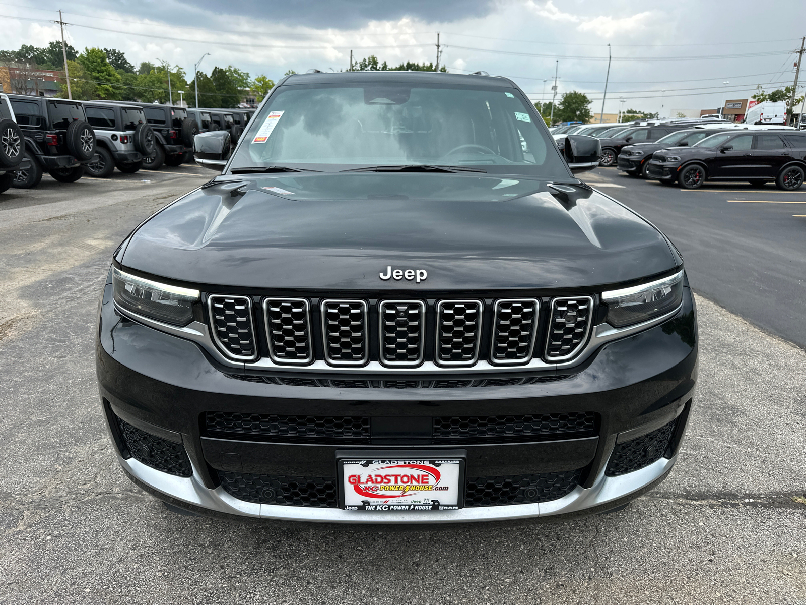 2021 Jeep Grand Cherokee L Summit 3