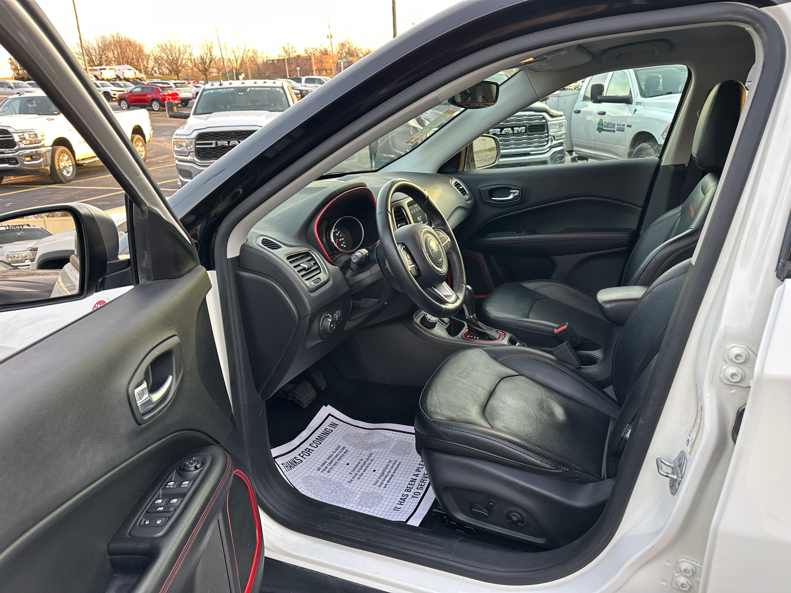 2019 Jeep Compass Trailhawk 37