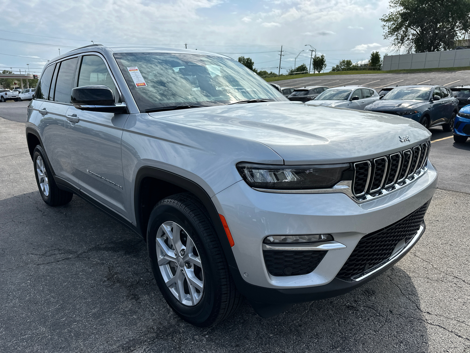 2023 Jeep Grand Cherokee Limited 4