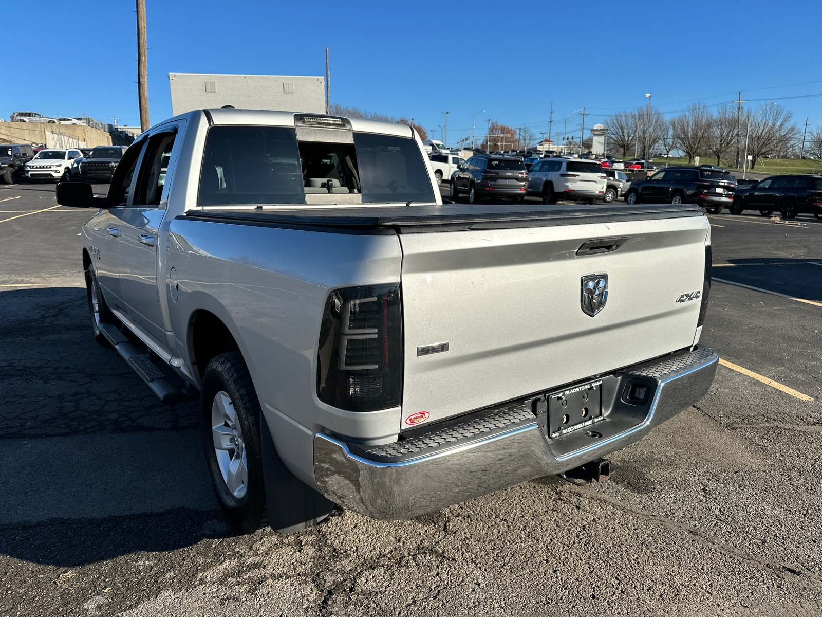 2016 Ram 1500 SLT 8