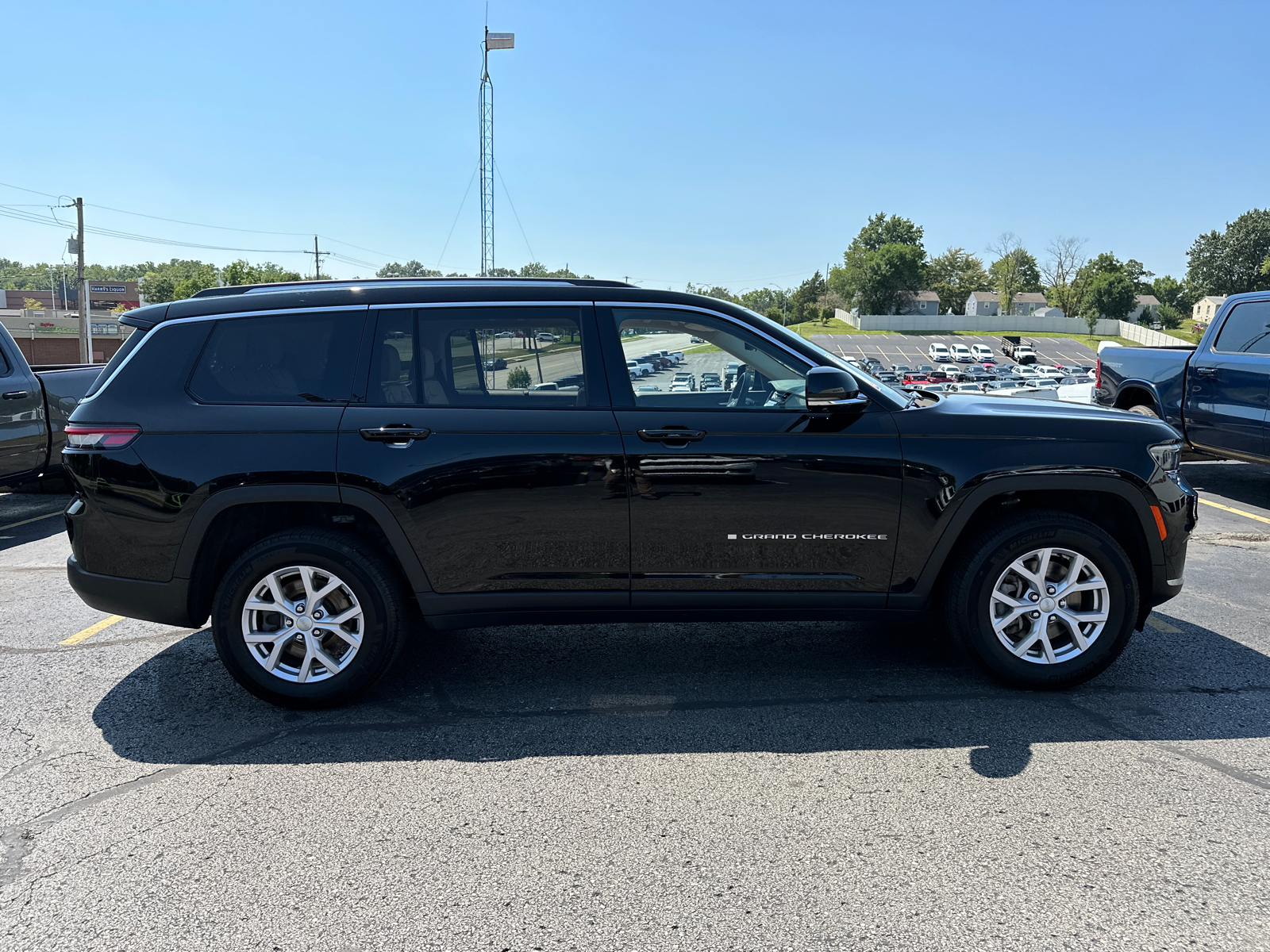 2022 Jeep Grand Cherokee L Limited 5