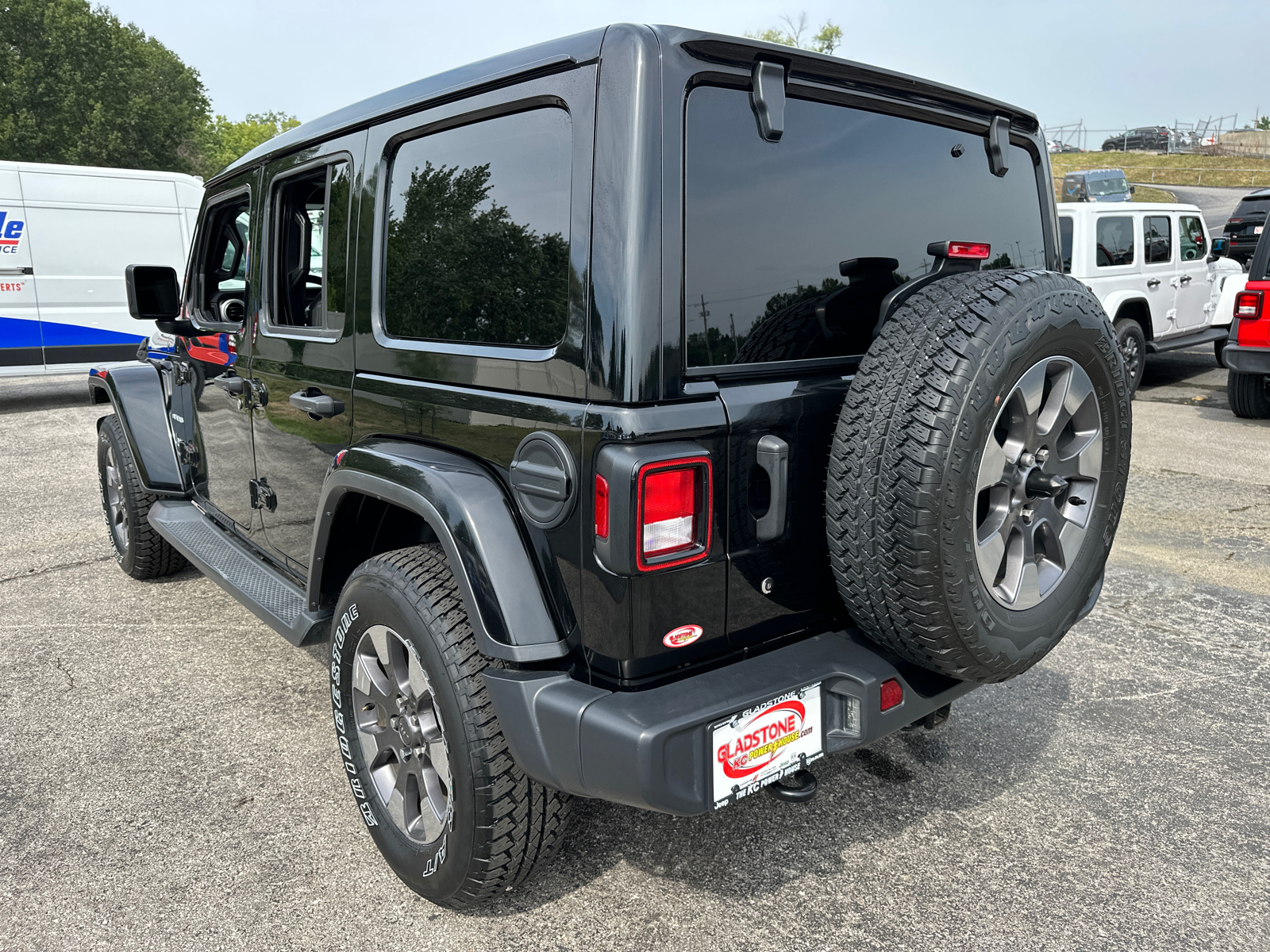 2018 Jeep Wrangler Unlimited Sahara 8