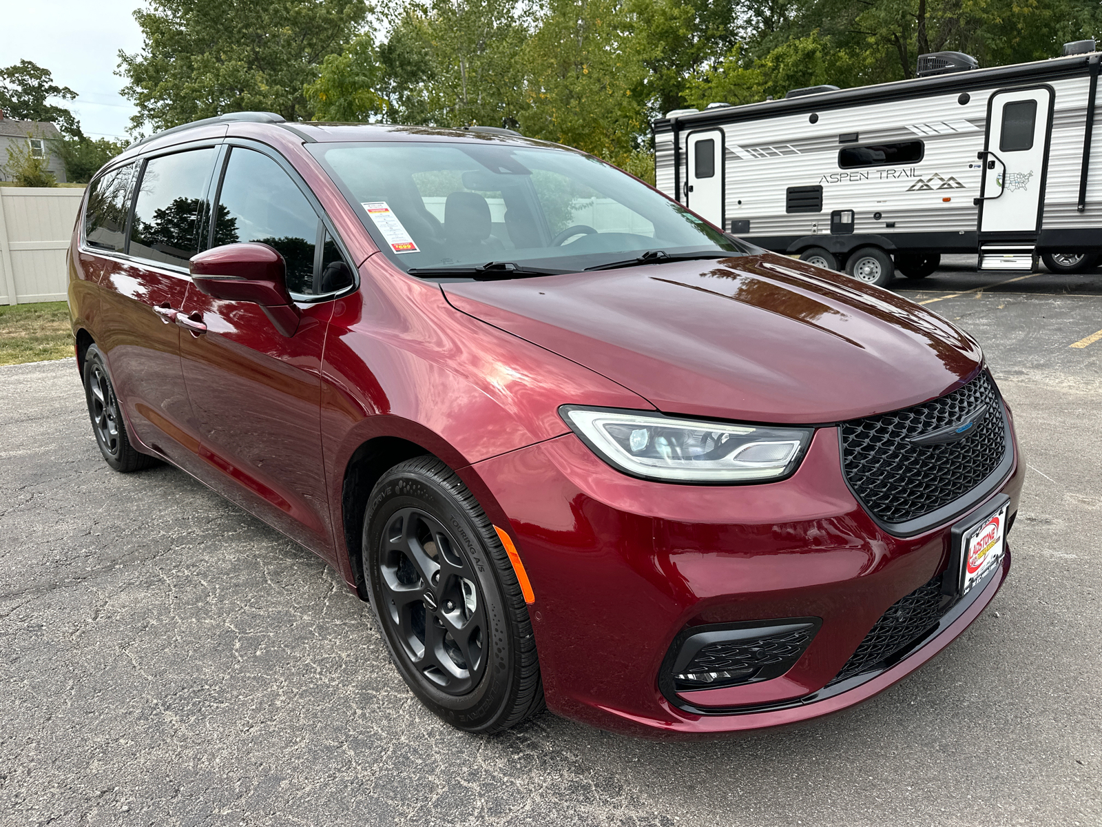 2021 Chrysler Pacifica Hybrid Touring L 4