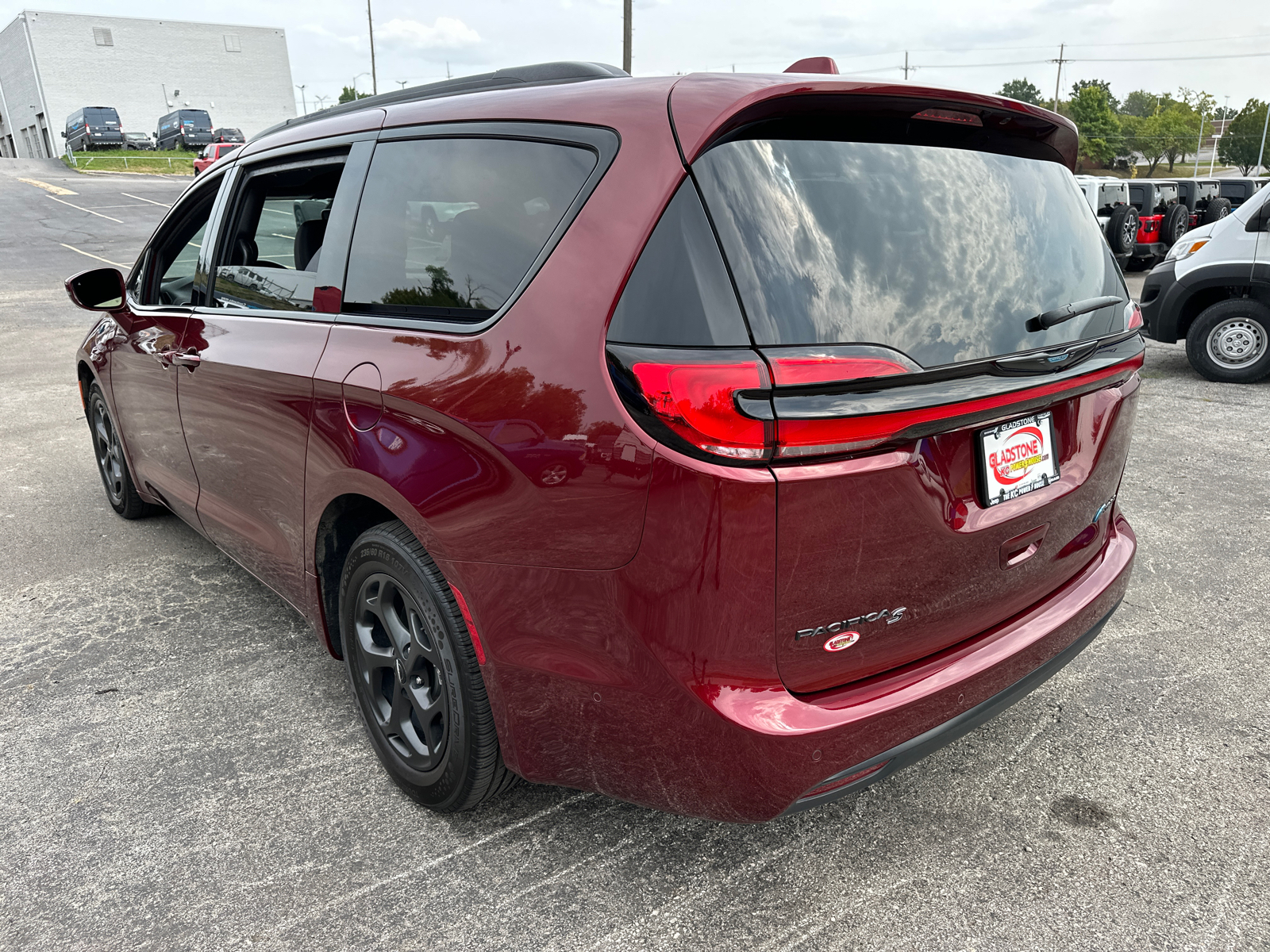 2021 Chrysler Pacifica Hybrid Touring L 8