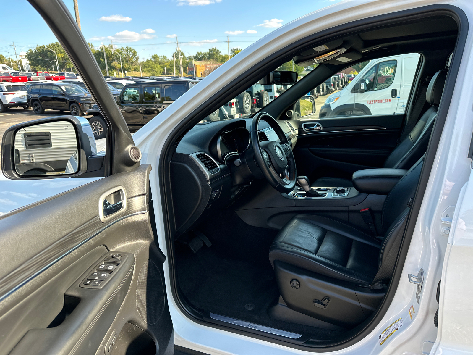 2022 Jeep Grand Cherokee WK Limited 37