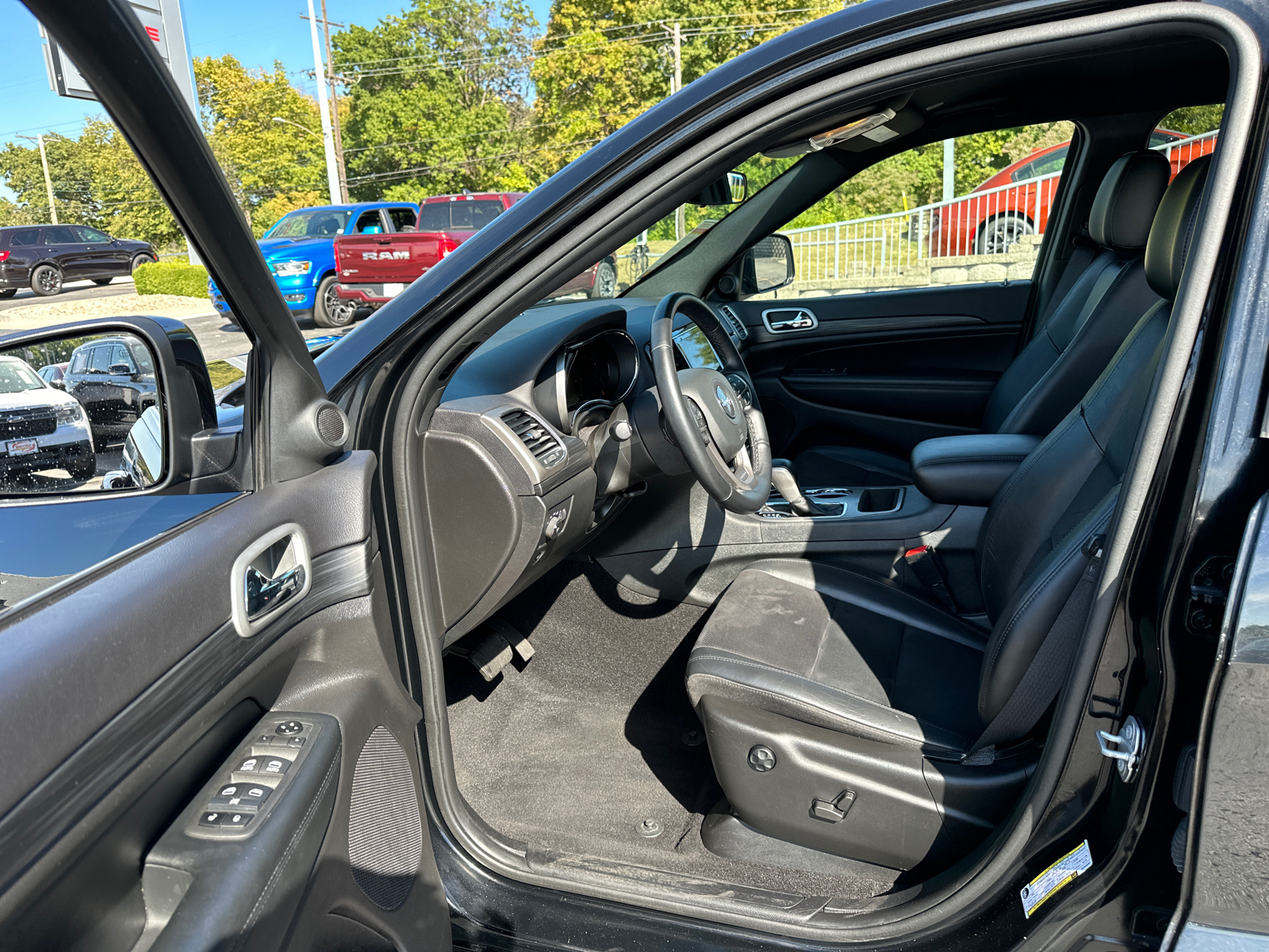 2021 Jeep Grand Cherokee Laredo X 36