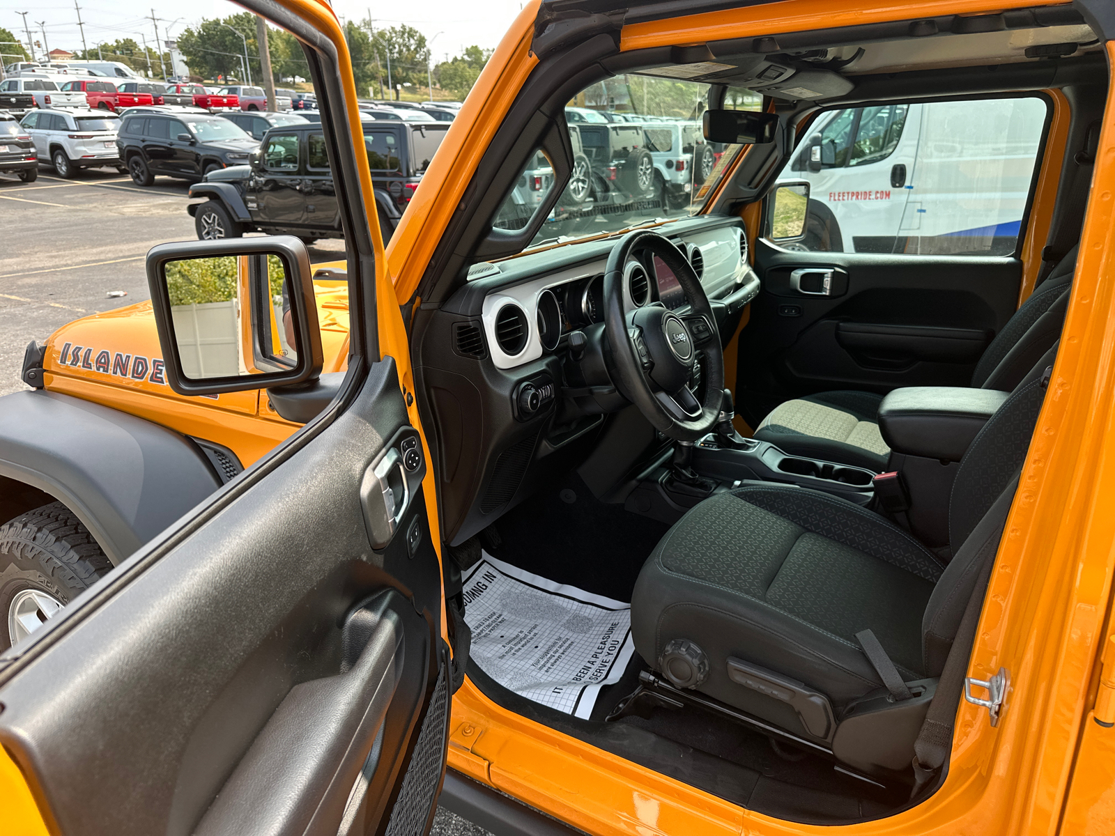 2021 Jeep Wrangler Unlimited Islander 36