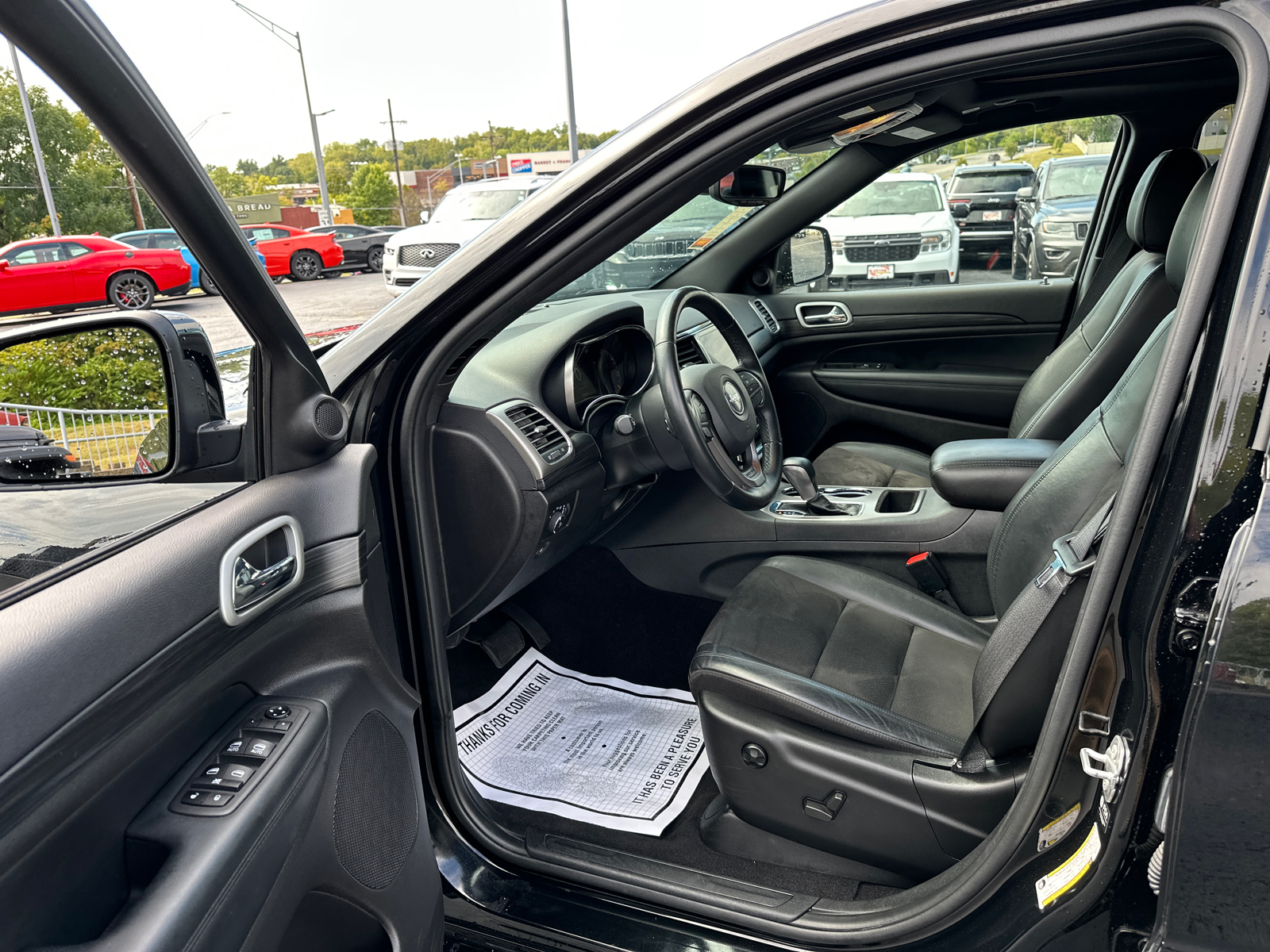 2021 Jeep Grand Cherokee Laredo X 35