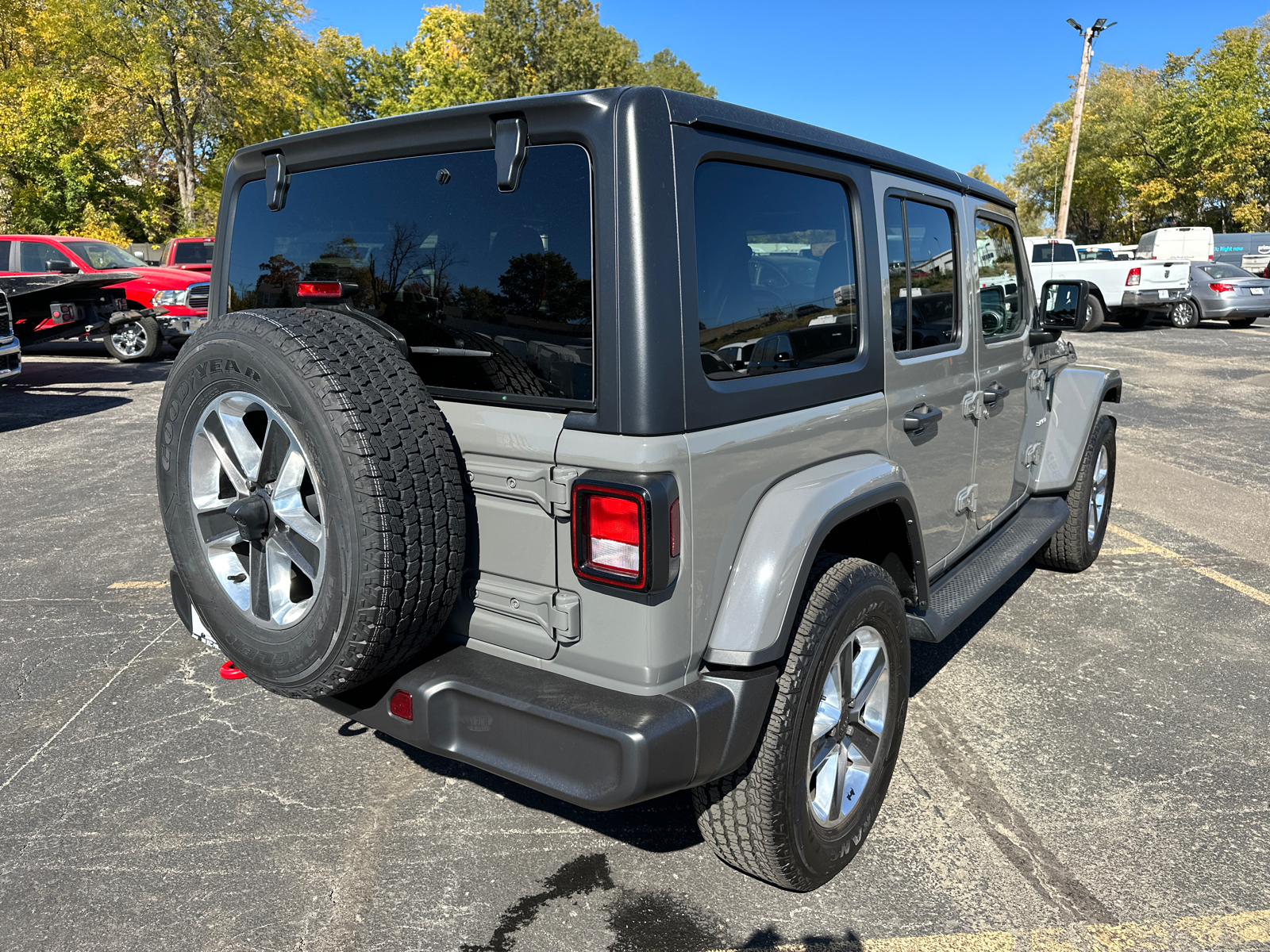 2022 Jeep Wrangler Unlimited Sahara 6