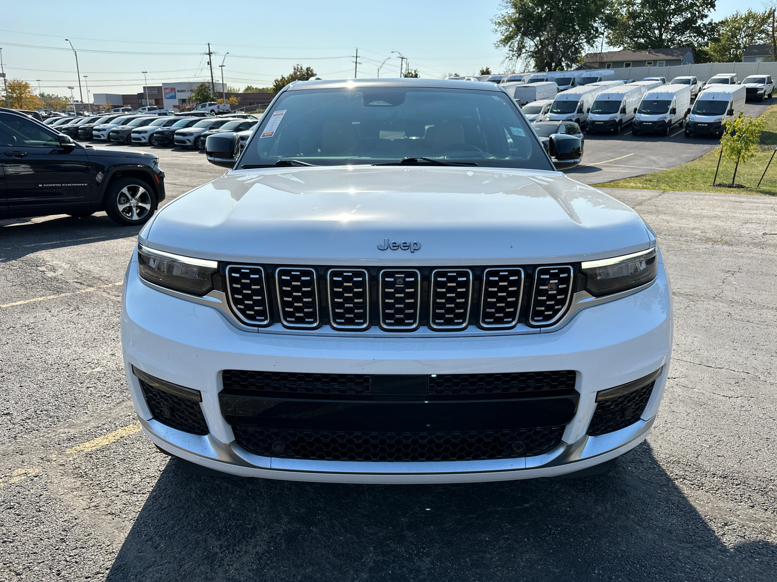 2022 Jeep Grand Cherokee L Summit 3