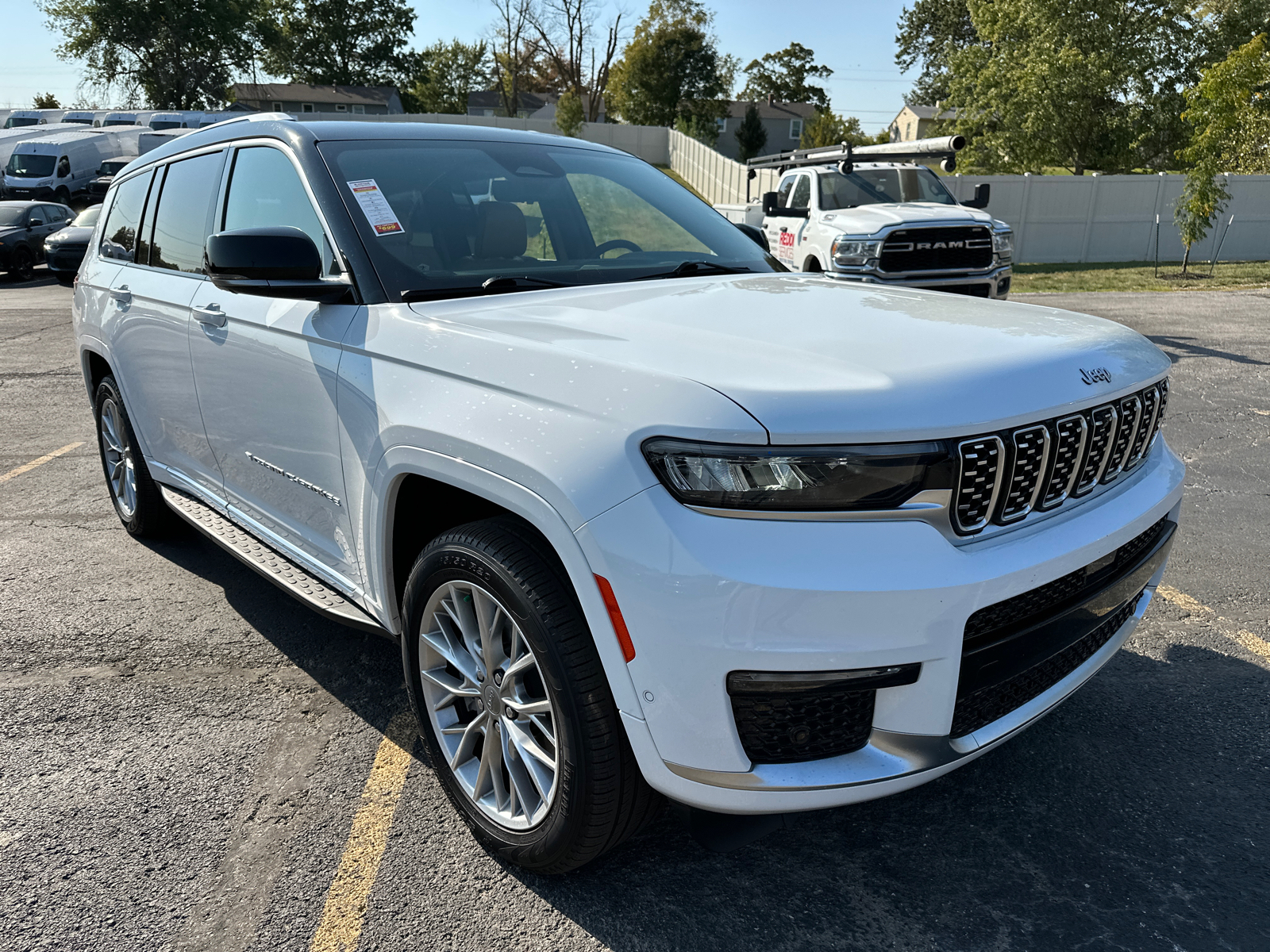 2022 Jeep Grand Cherokee L Summit 4