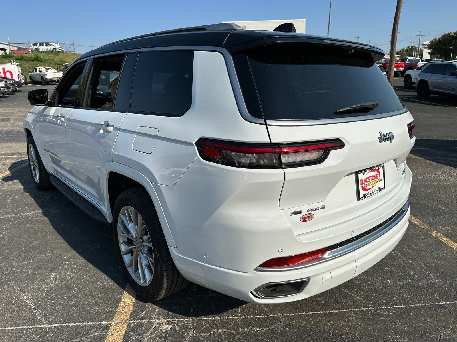 2022 Jeep Grand Cherokee L Summit 8