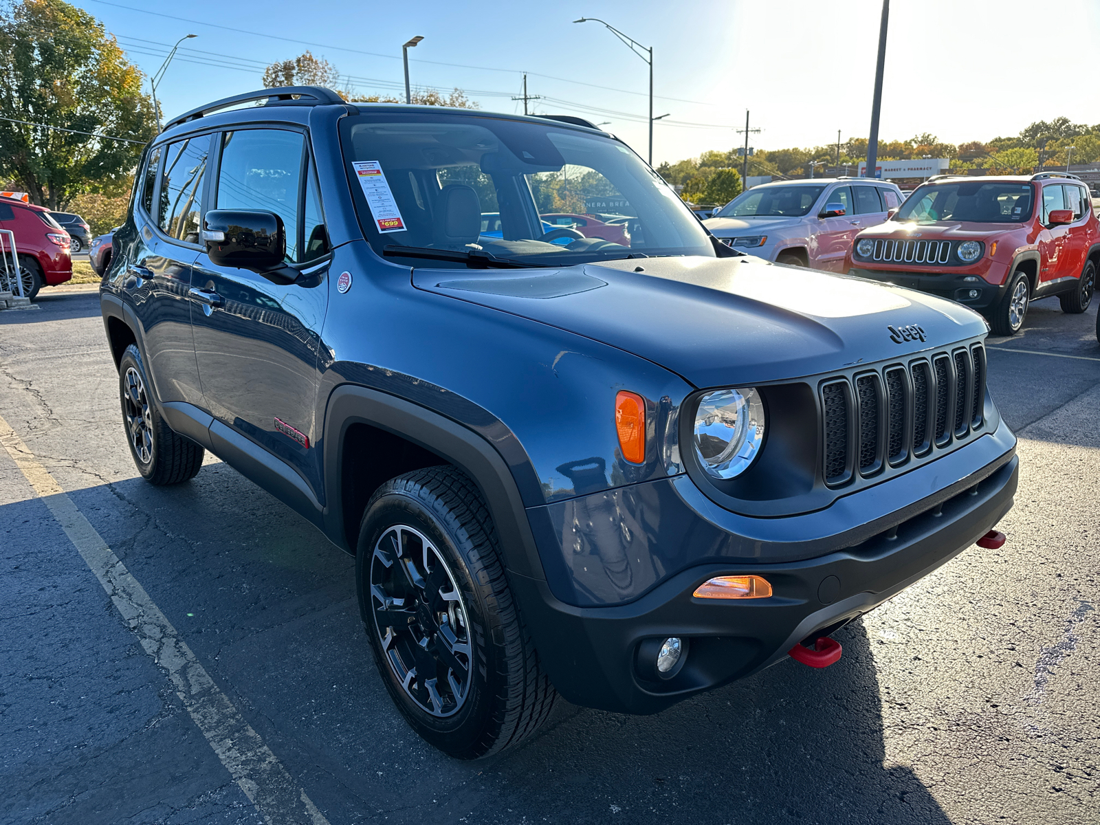 2023 Jeep Renegade Trailhawk 4