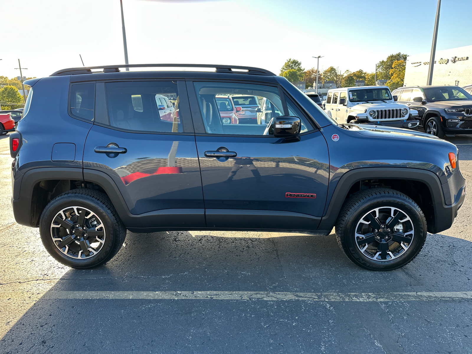 2023 Jeep Renegade Trailhawk 5