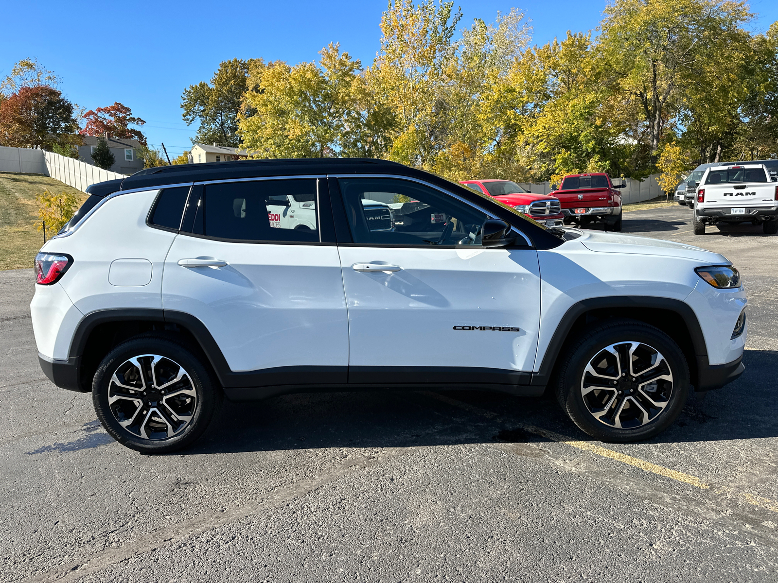 2023 Jeep Compass Limited 5