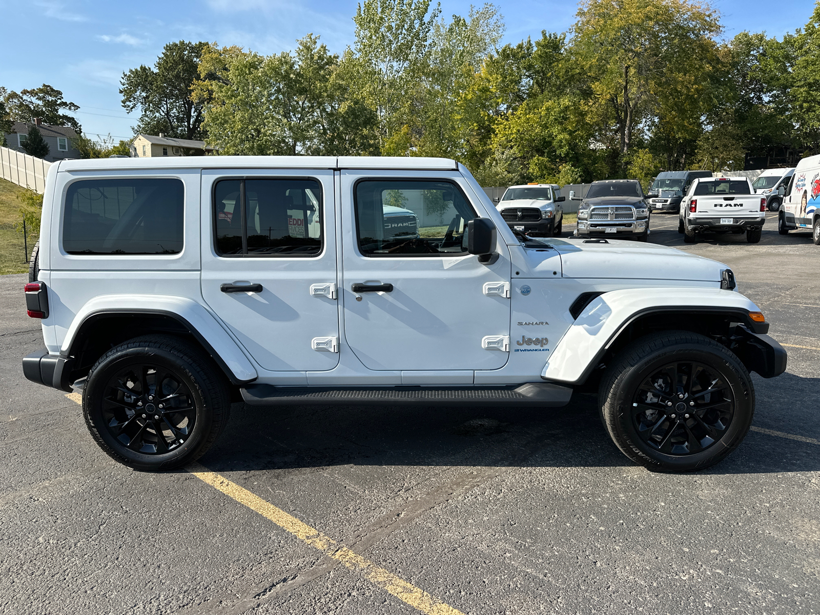 2024 Jeep Wrangler Sahara 4xe 5