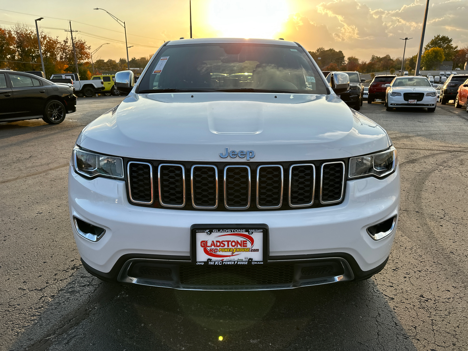 2021 Jeep Grand Cherokee Limited 3