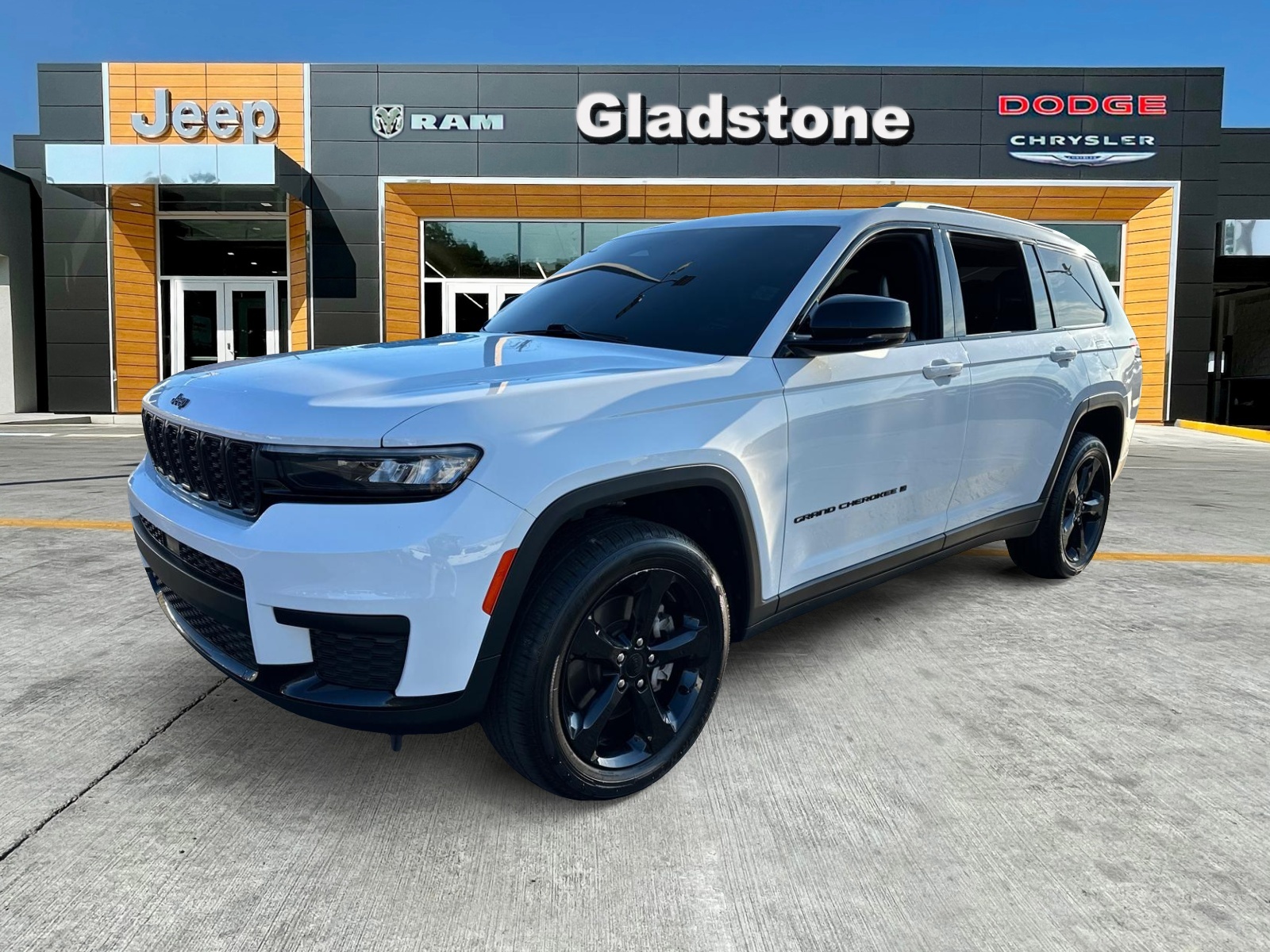 2021 Jeep Grand Cherokee L Laredo 1