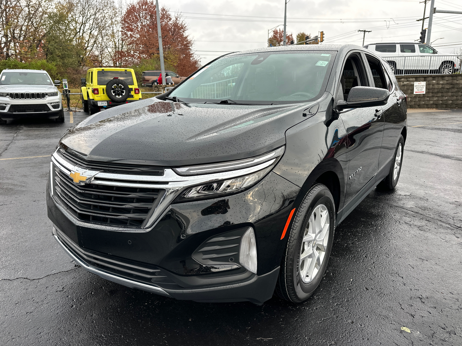 2022 Chevrolet Equinox LT 2