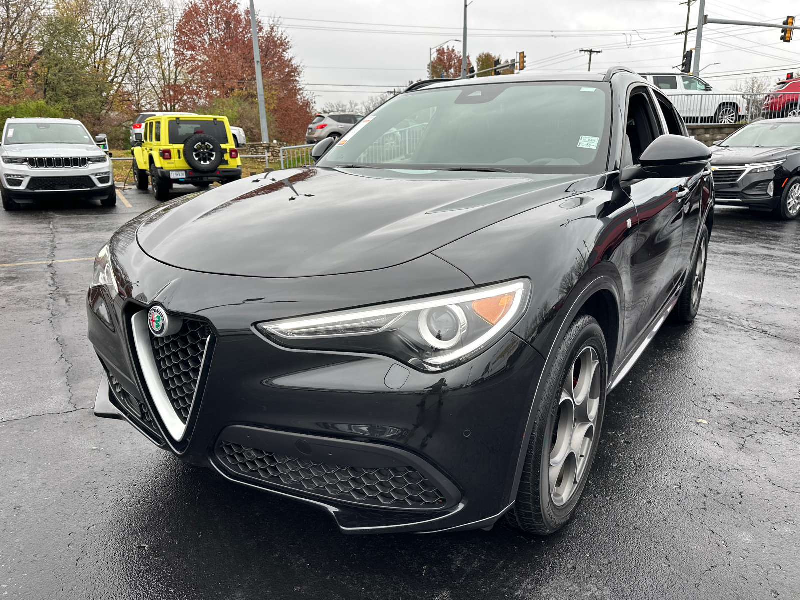 2022 Alfa Romeo Stelvio Ti 2