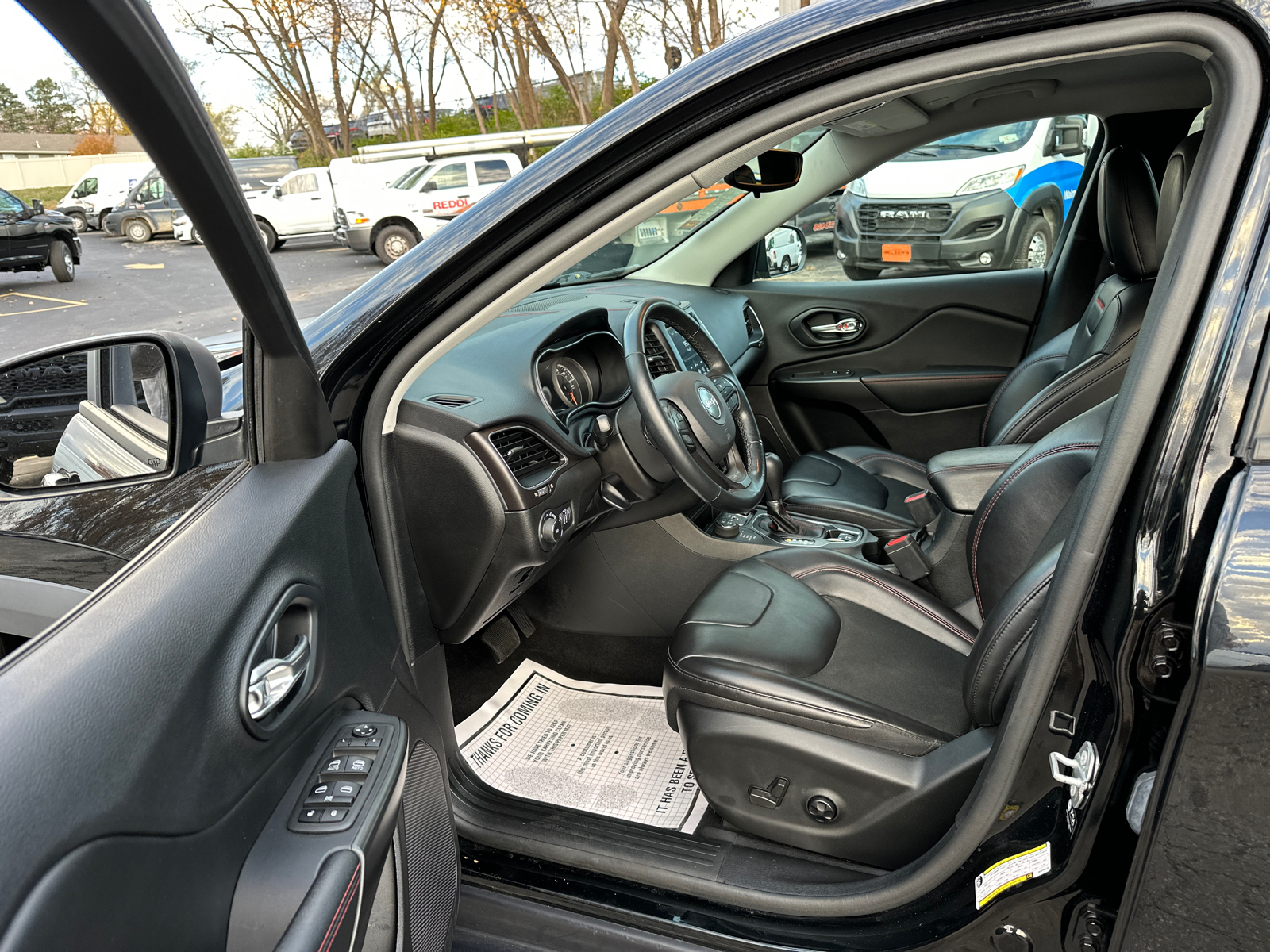 2021 Jeep Cherokee Trailhawk 37