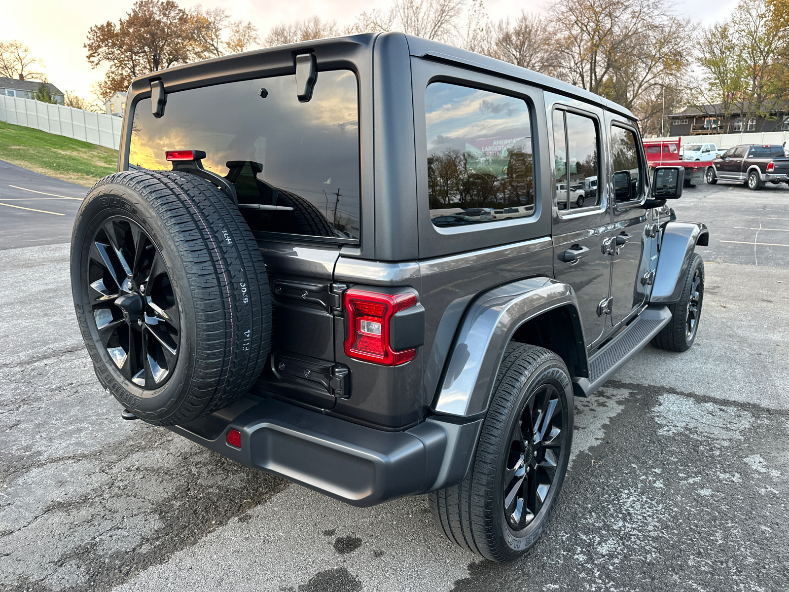 2021 Jeep Wrangler Unlimited Sahara 4xe 6