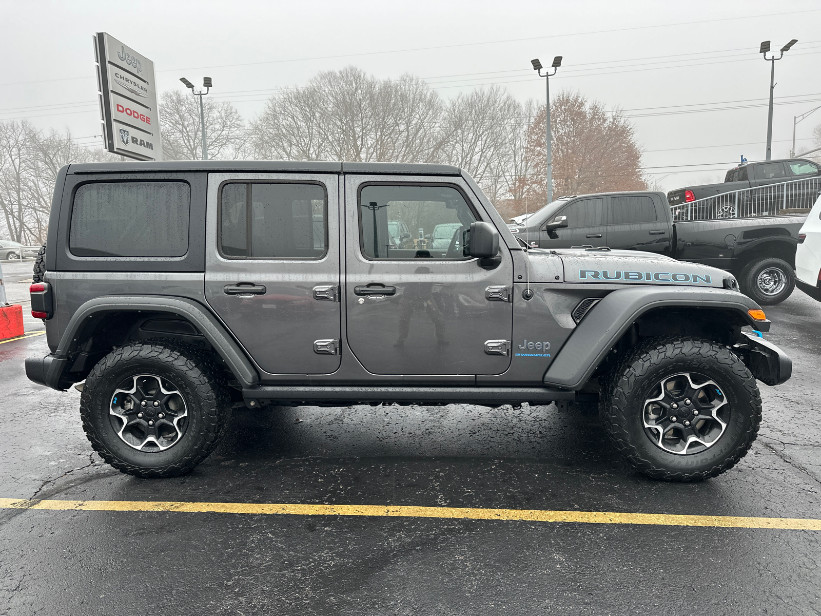 2023 Jeep Wrangler Rubicon 4xe 5