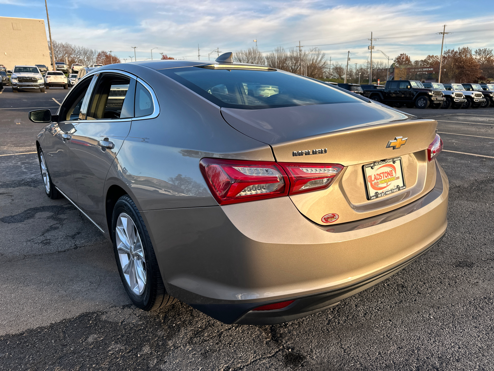 2022 Chevrolet Malibu LT 8