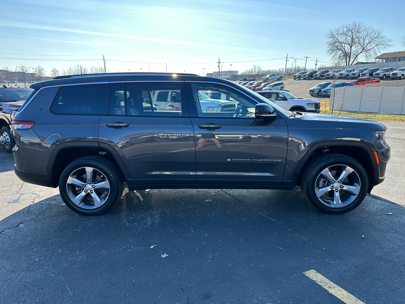 2022 Jeep Grand Cherokee L Limited 5