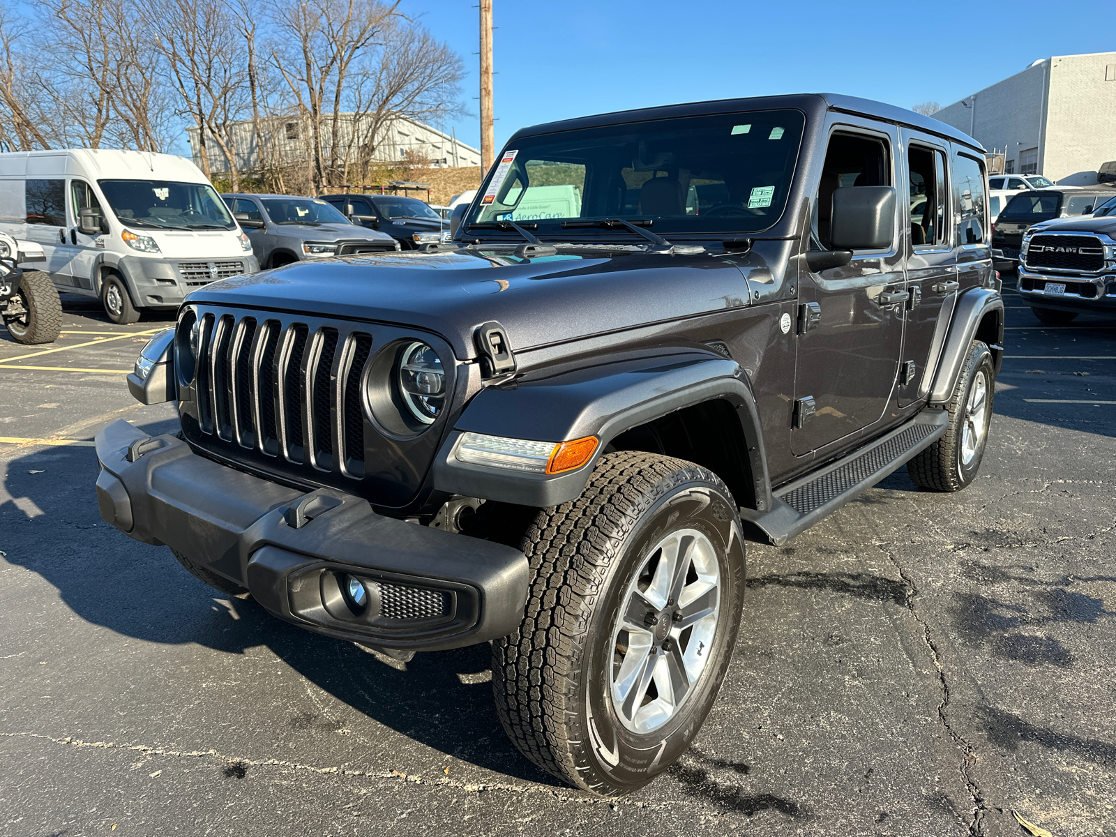 2021 Jeep Wrangler Unlimited Sahara 2