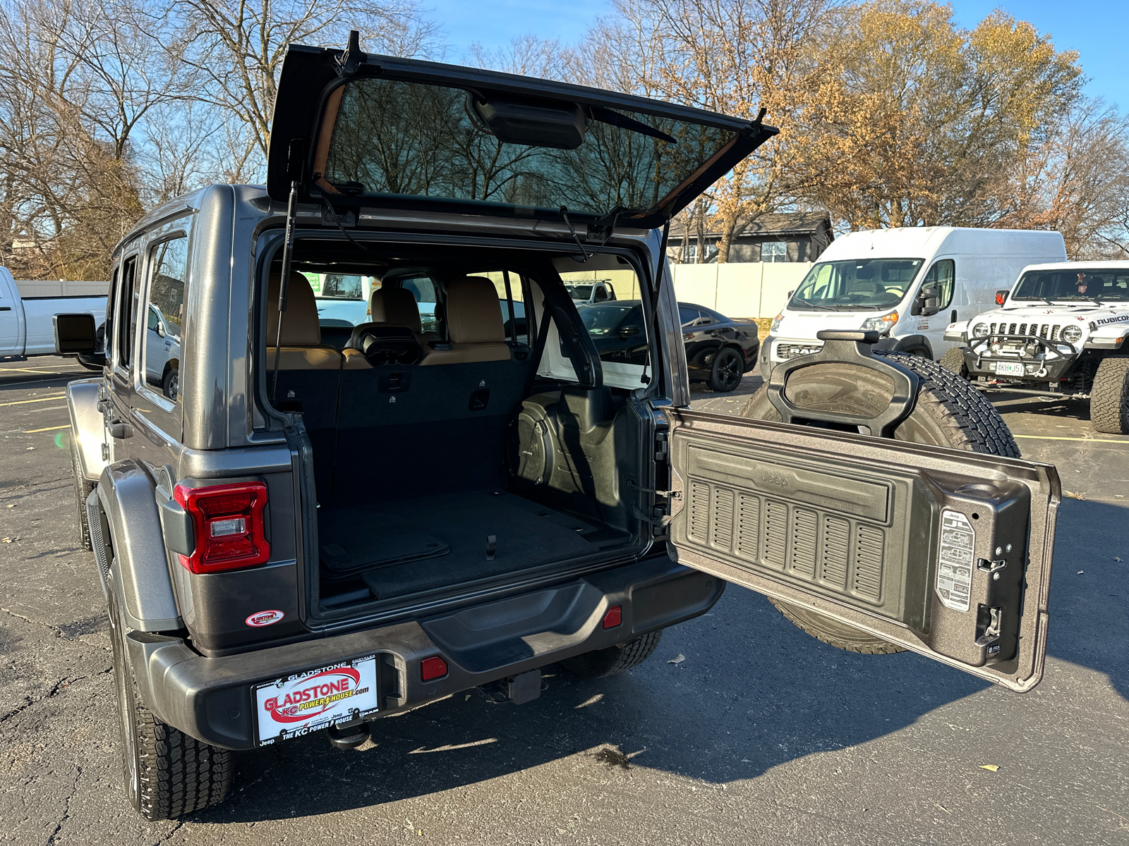 2021 Jeep Wrangler Unlimited Sahara 9