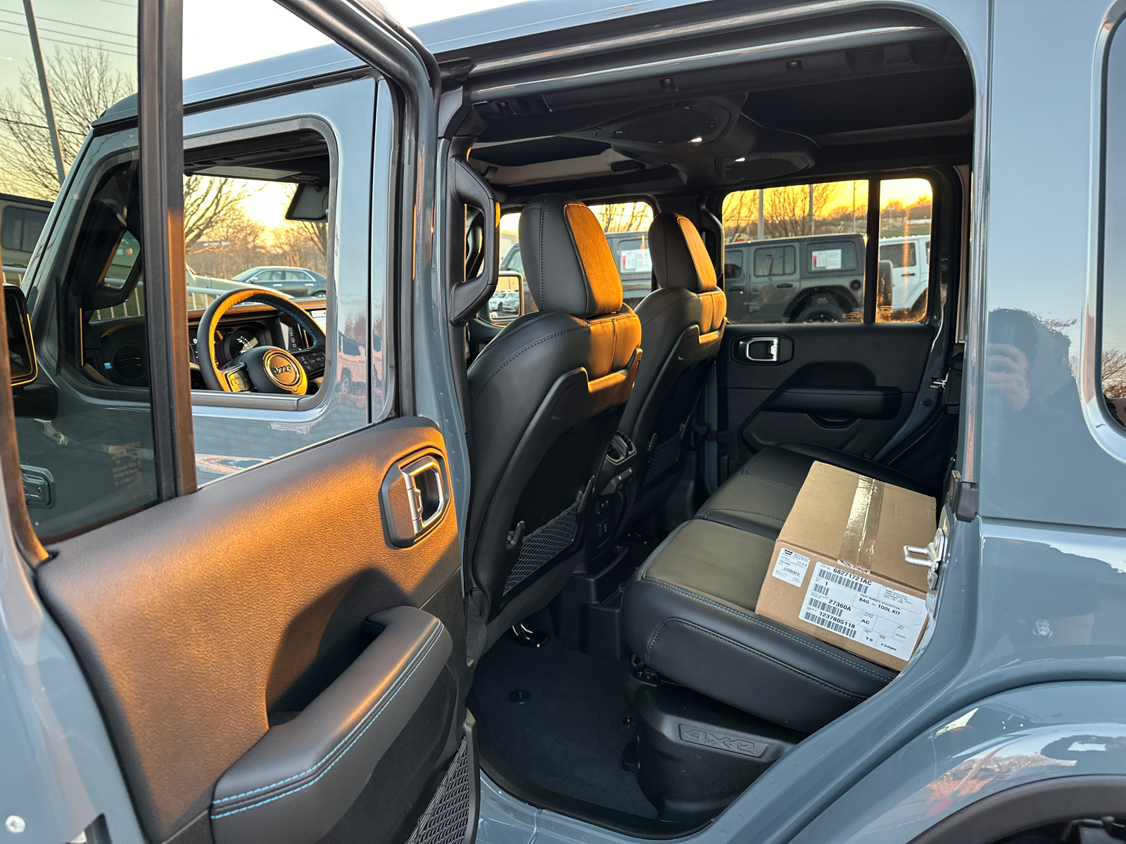 2024 Jeep Wrangler Rubicon X 4xe 12