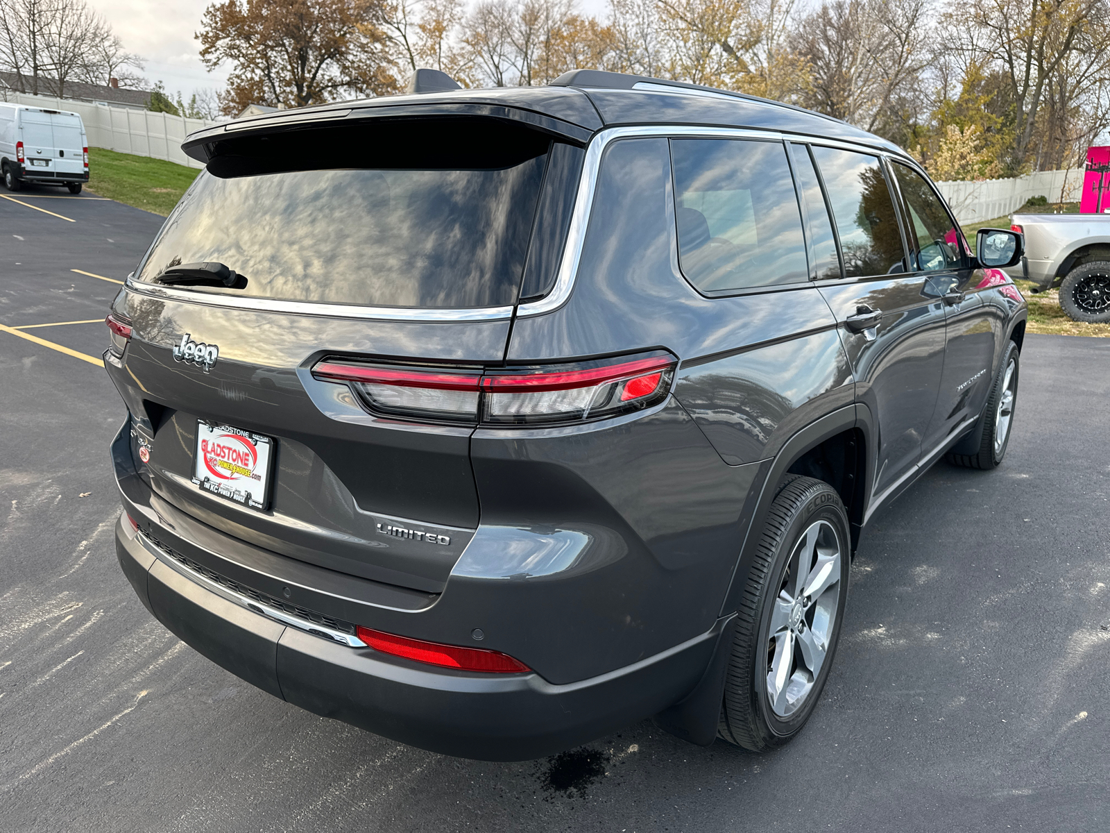 2022 Jeep Grand Cherokee L Limited 6