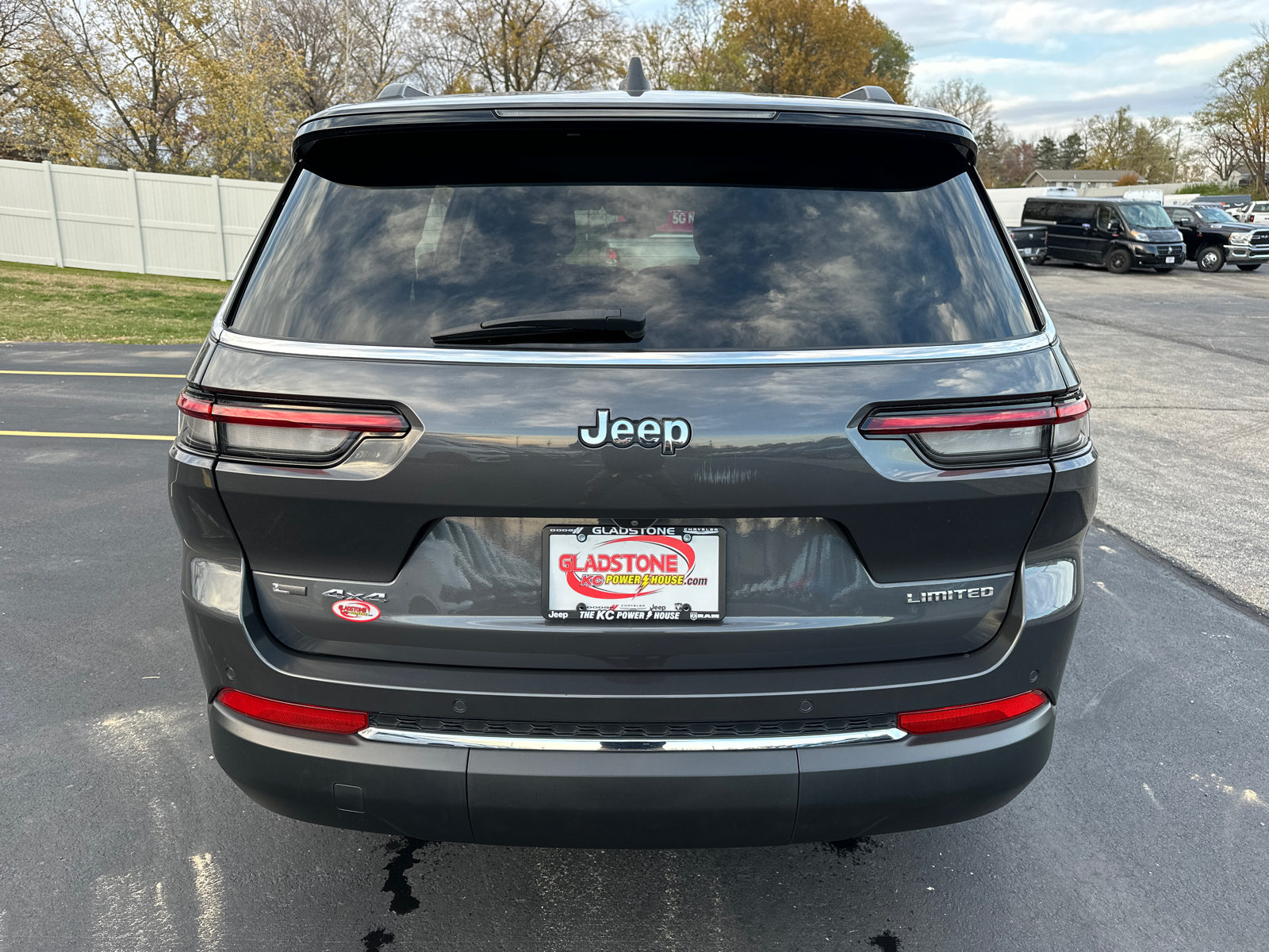 2022 Jeep Grand Cherokee L Limited 7