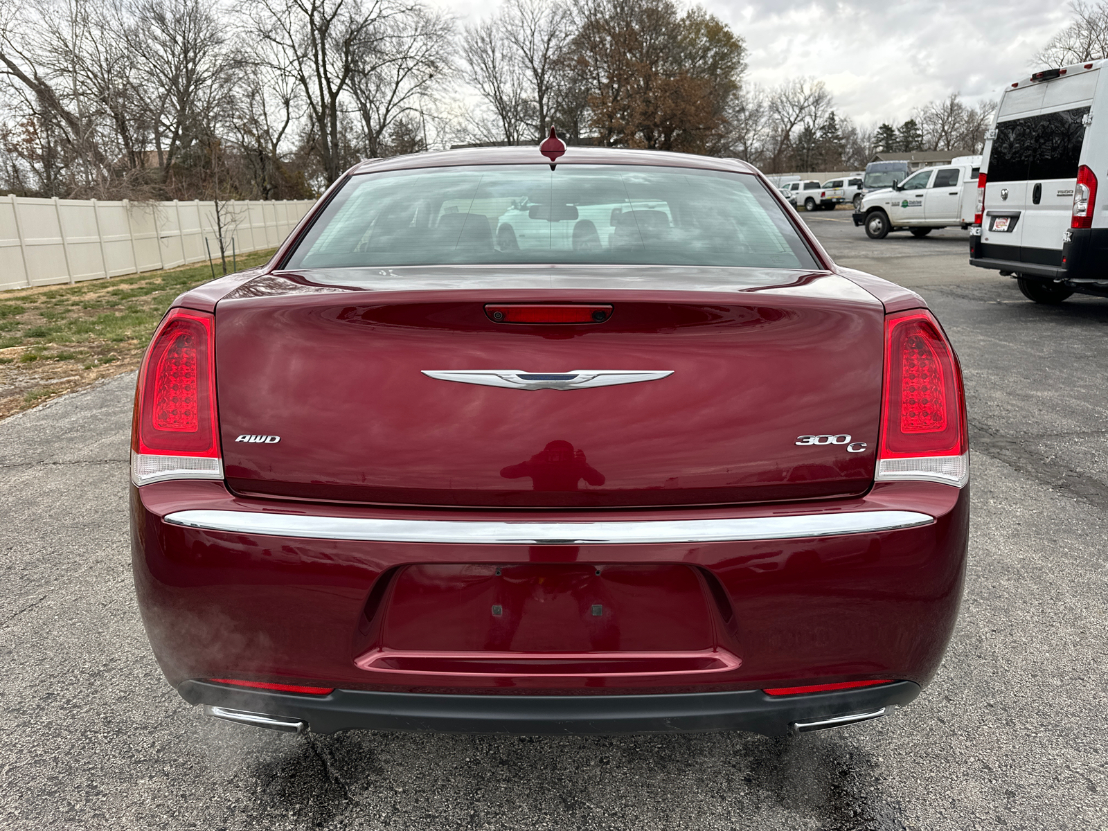 2016 Chrysler 300C Base 7