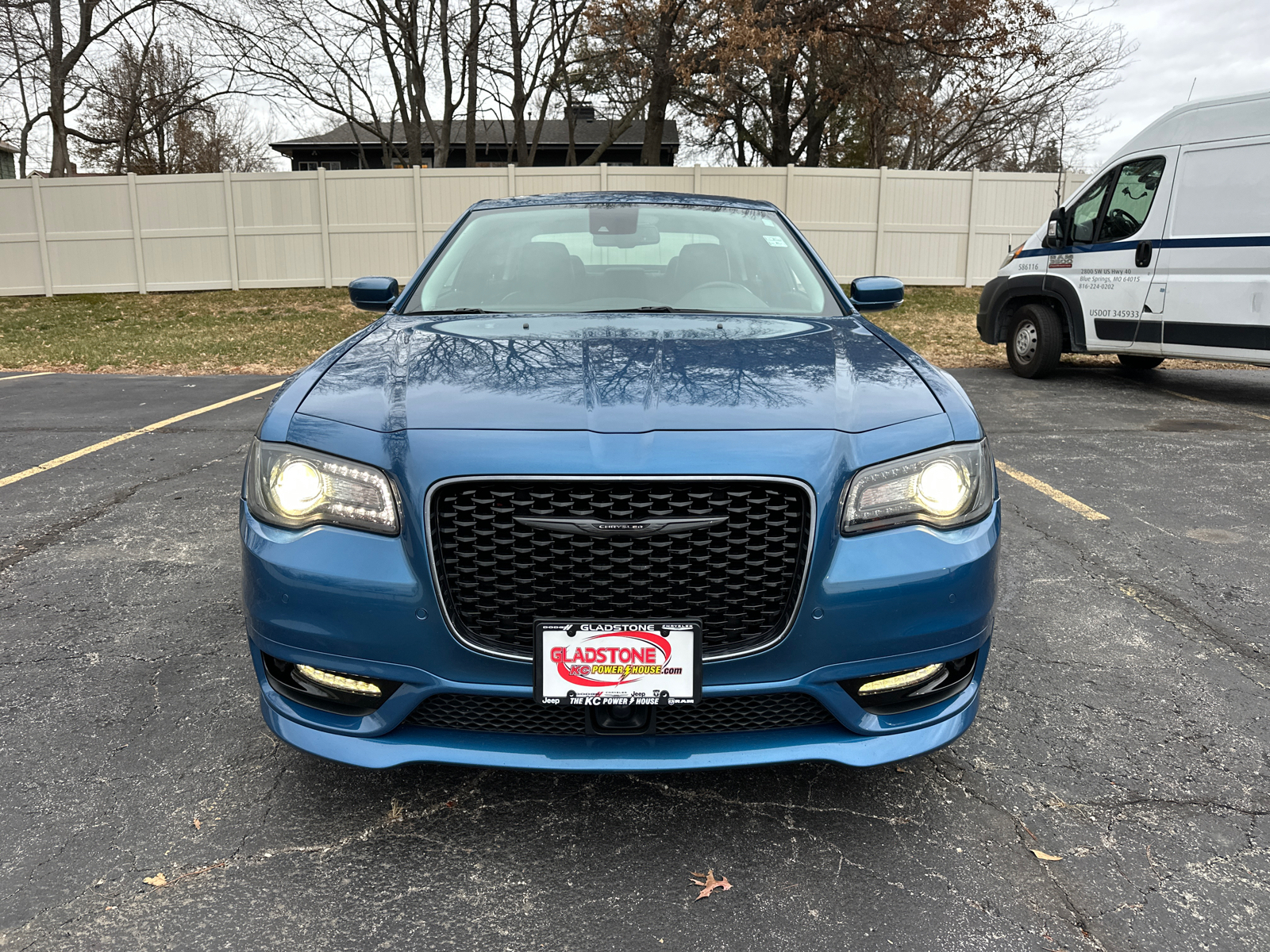 2022 Chrysler 300 Touring 3