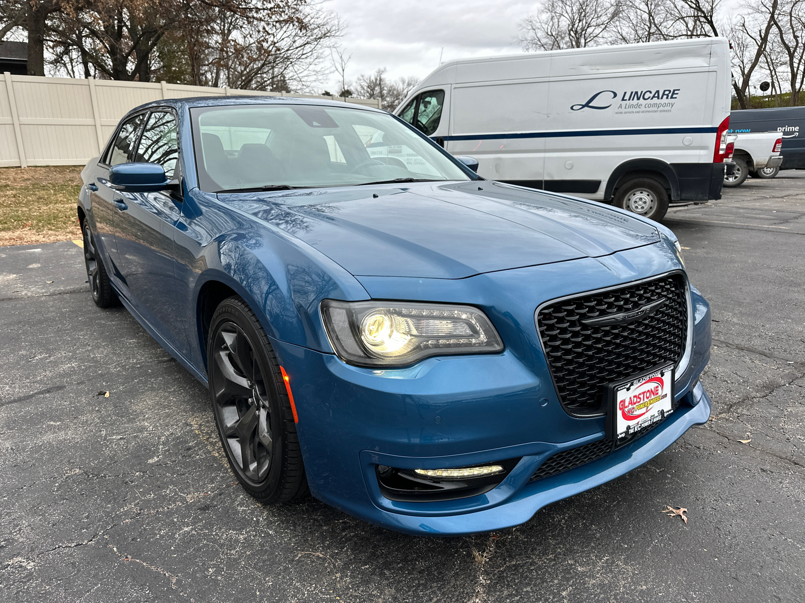 2022 Chrysler 300 Touring 4