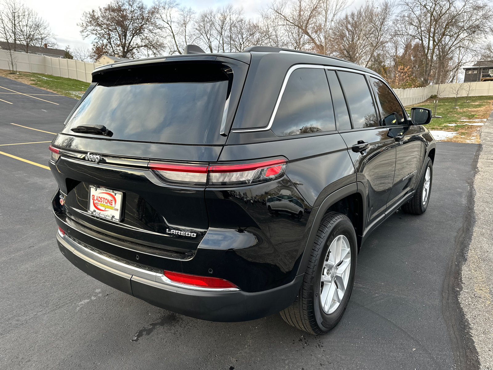 2023 Jeep Grand Cherokee Laredo 6