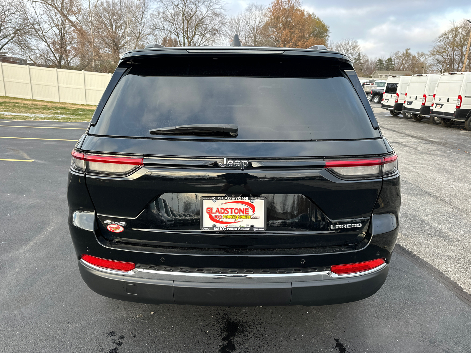 2023 Jeep Grand Cherokee Laredo 7