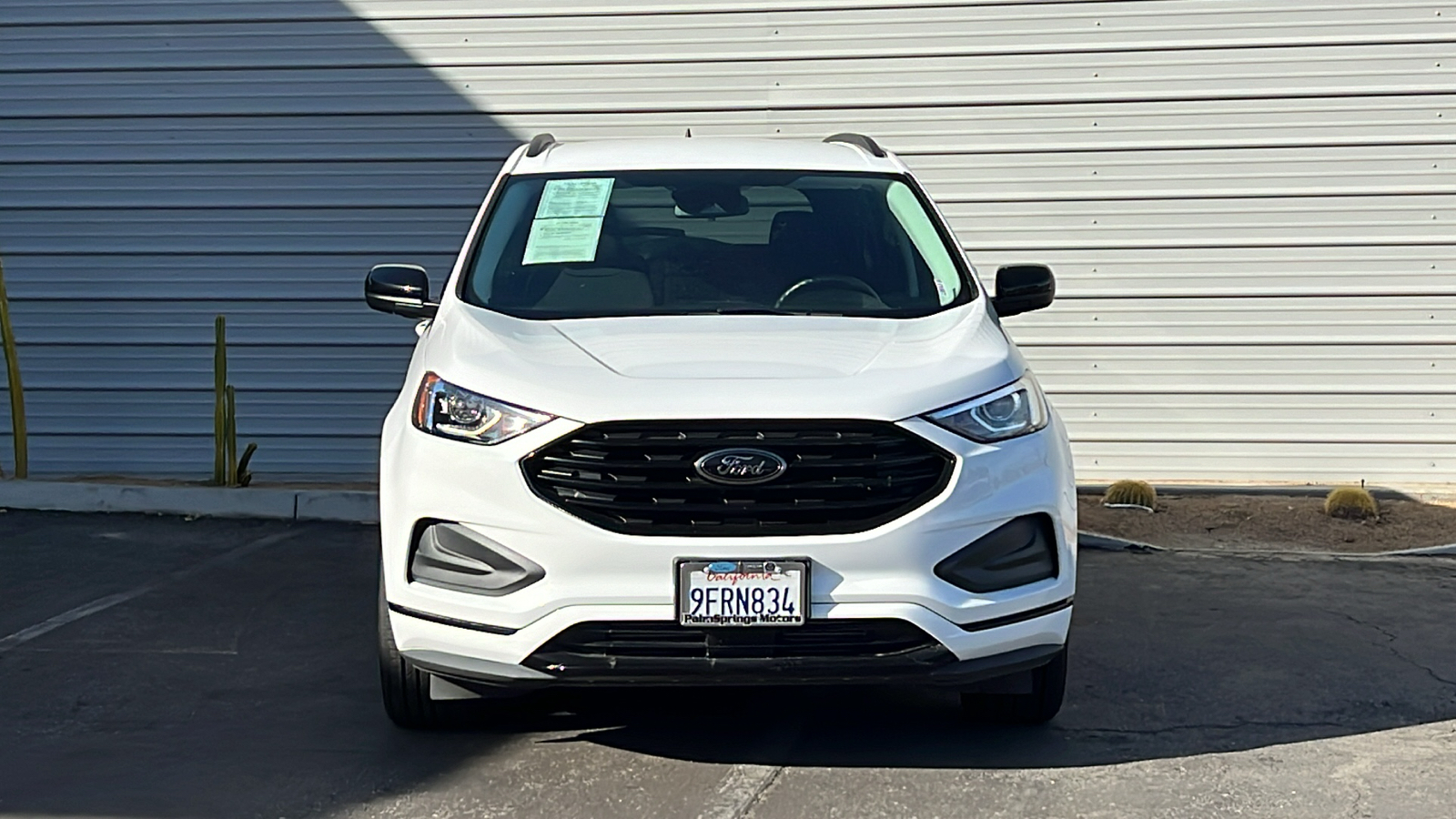 2023 Ford Edge SE 2