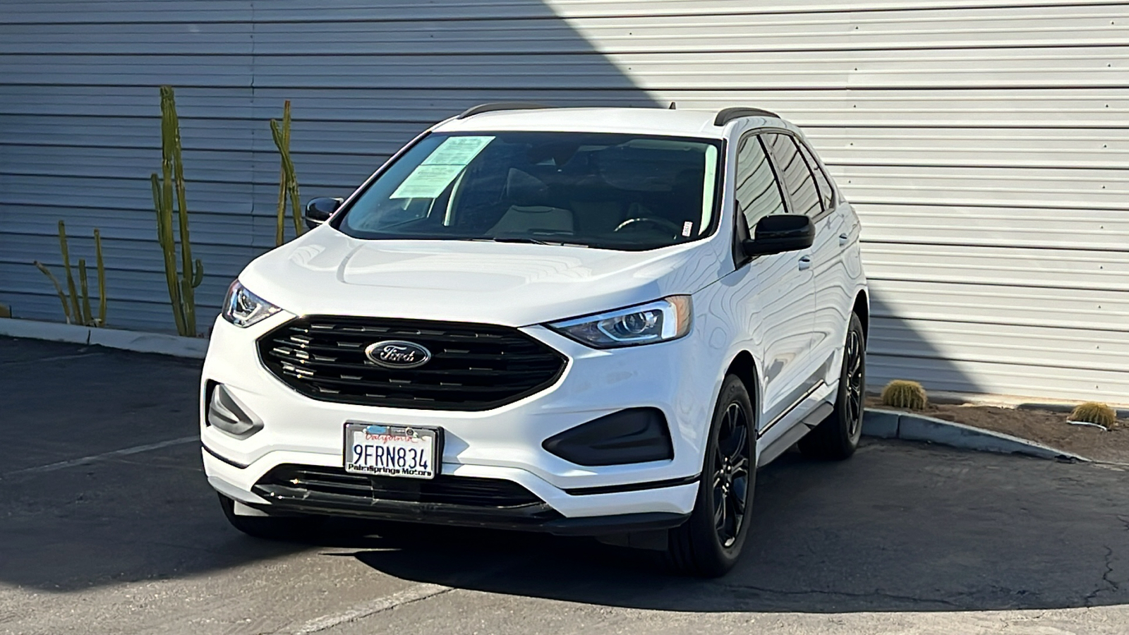 2023 Ford Edge SE 3