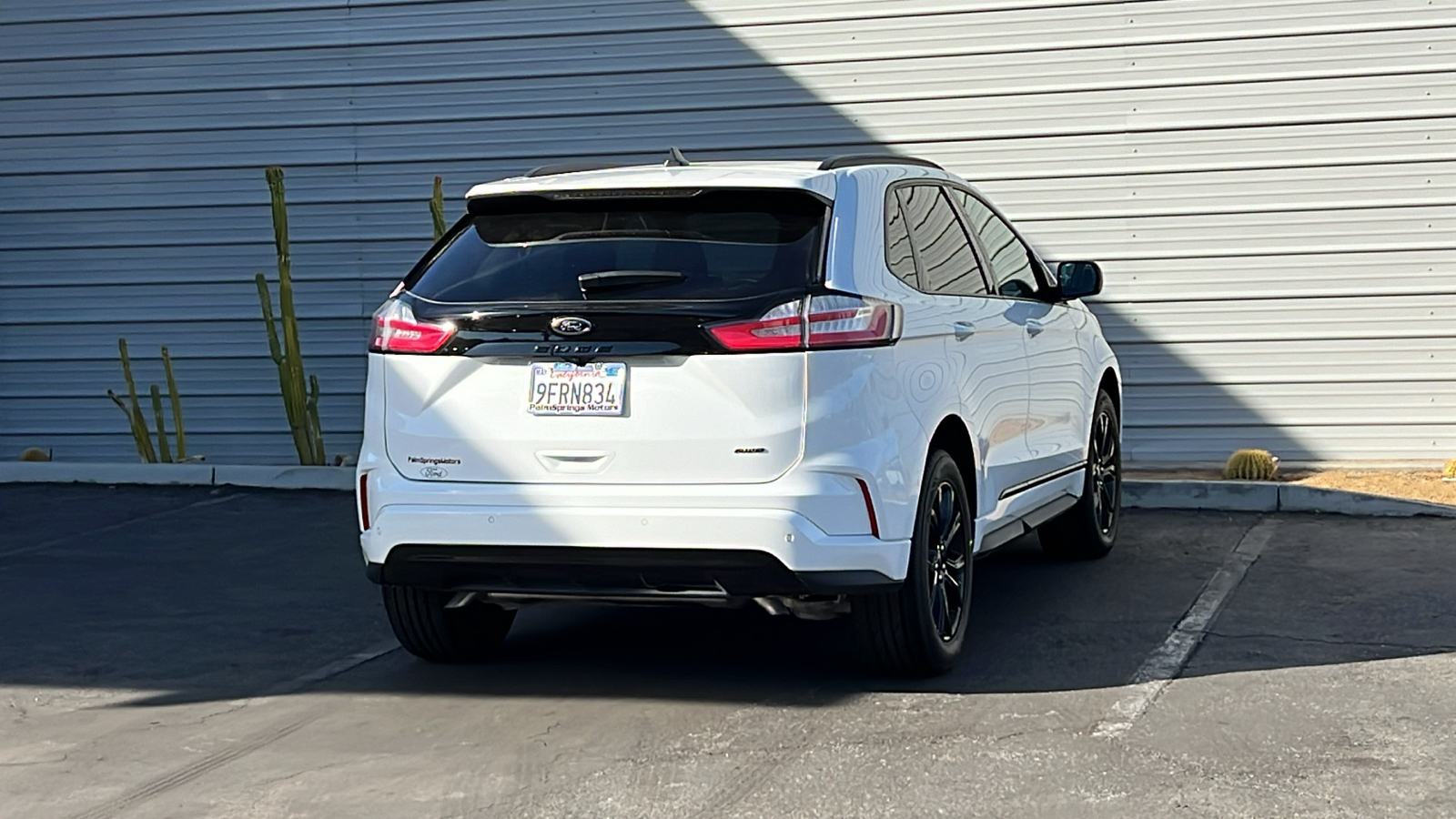 2023 Ford Edge SE 8