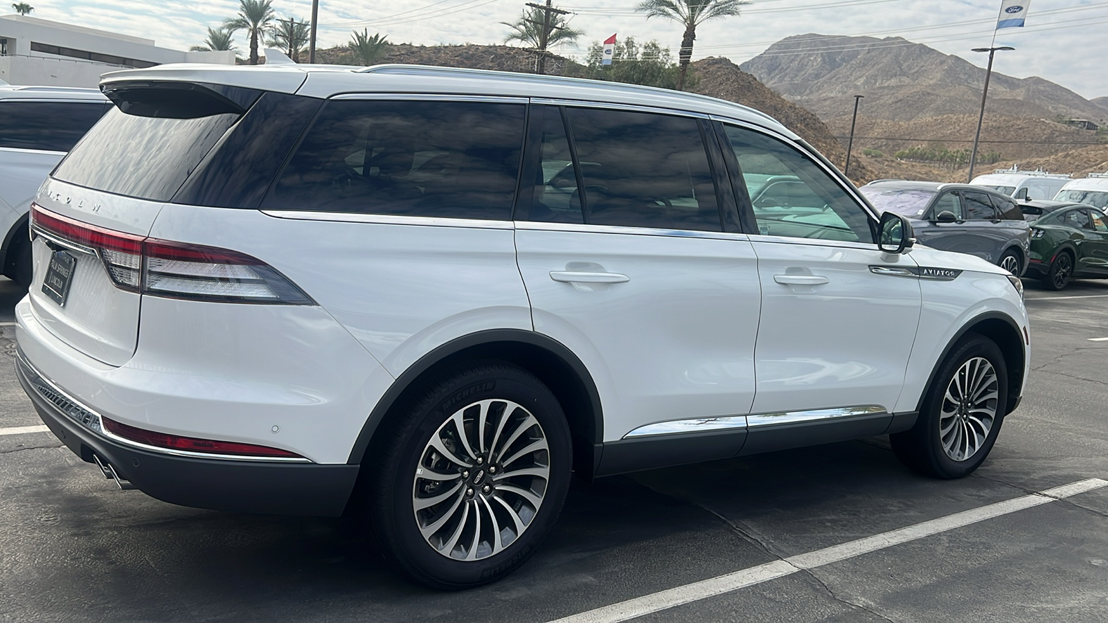 2024 Lincoln Aviator Reserve 8