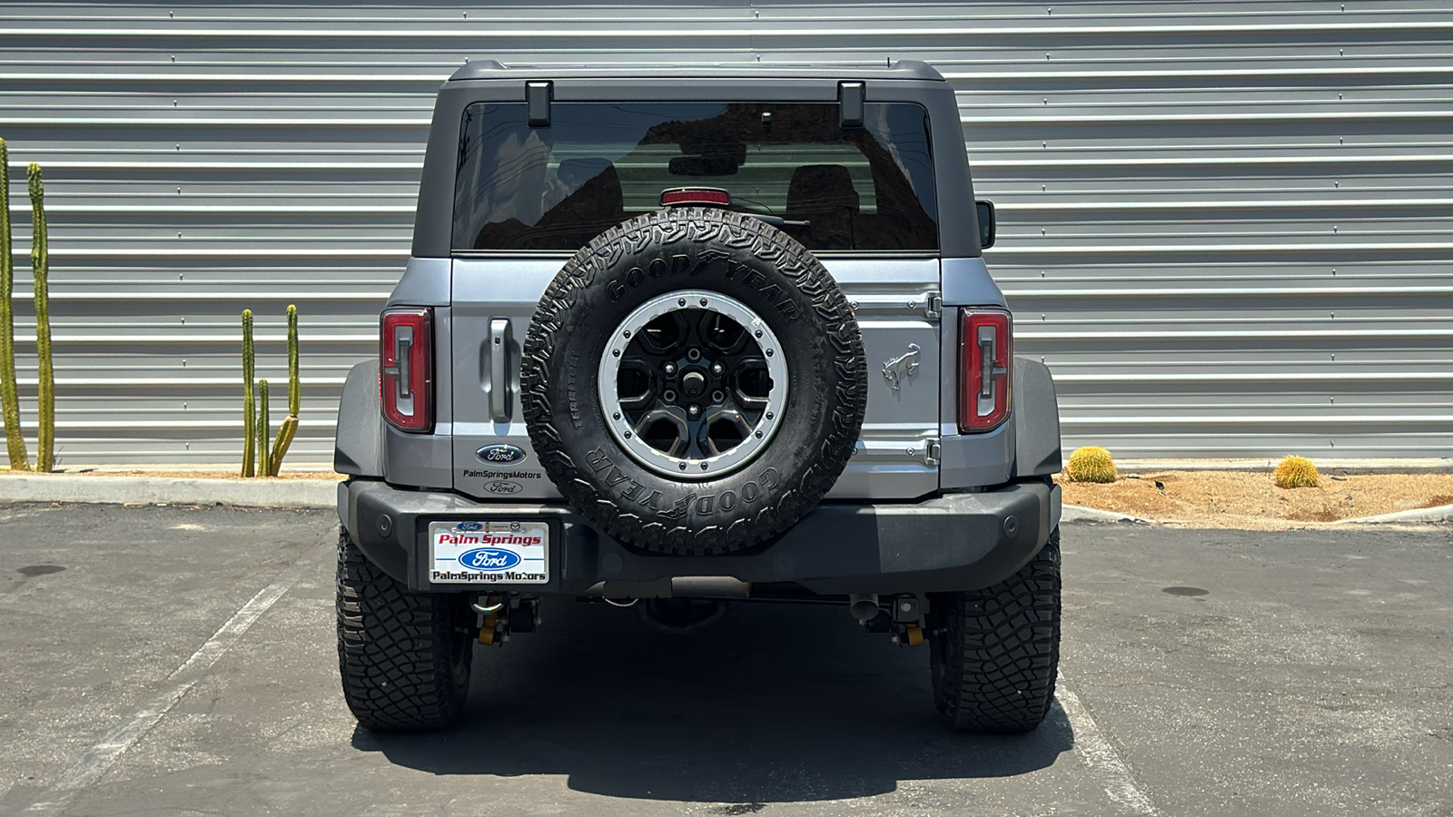 2024 Ford Bronco Outer Banks 7