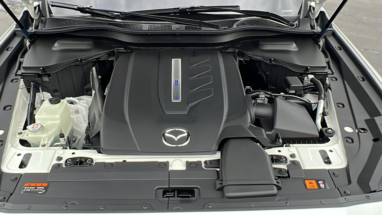 2024 Mazda CX-90 PHEV Premium 39