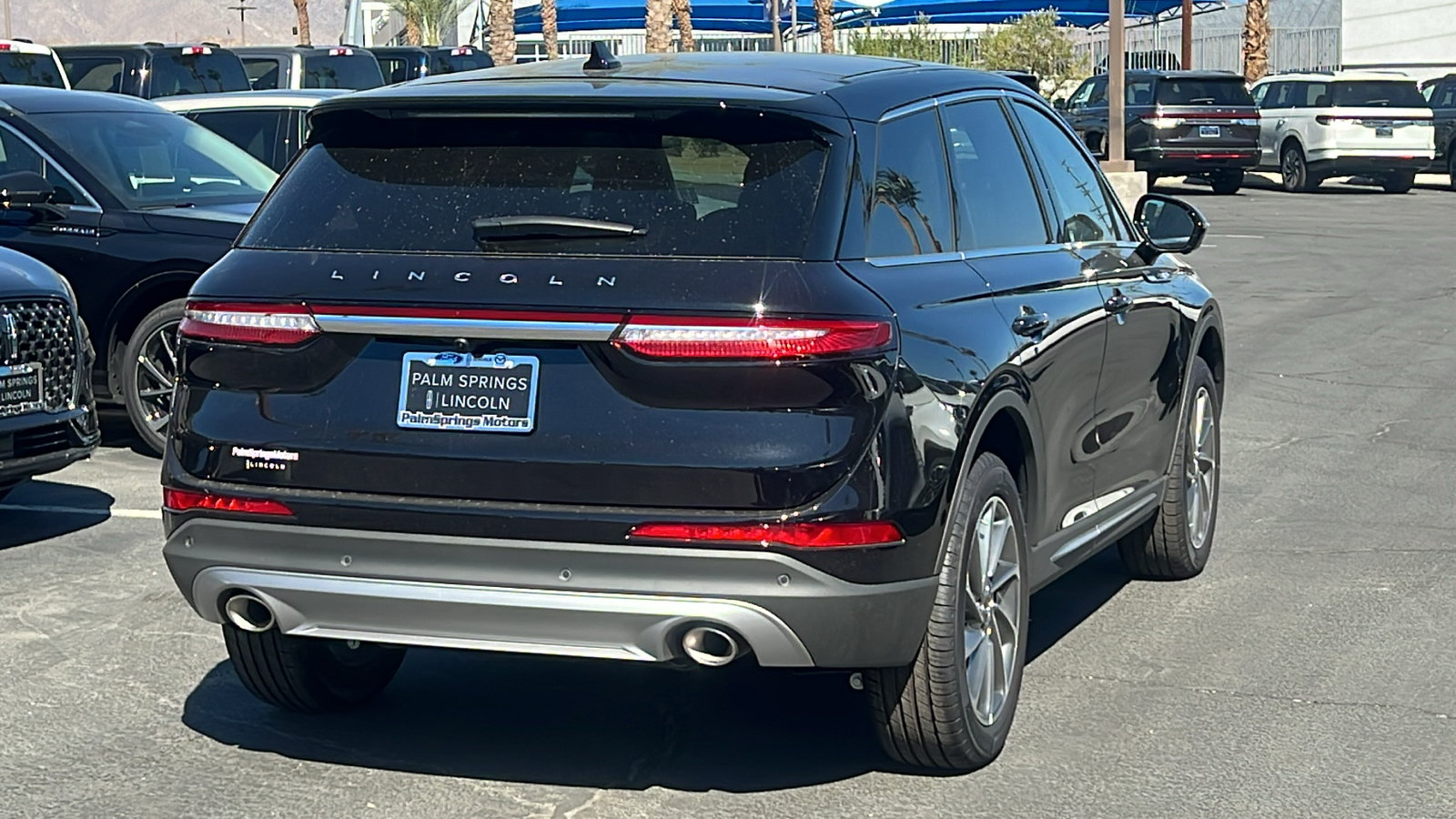 2024 Lincoln Corsair Premiere 8